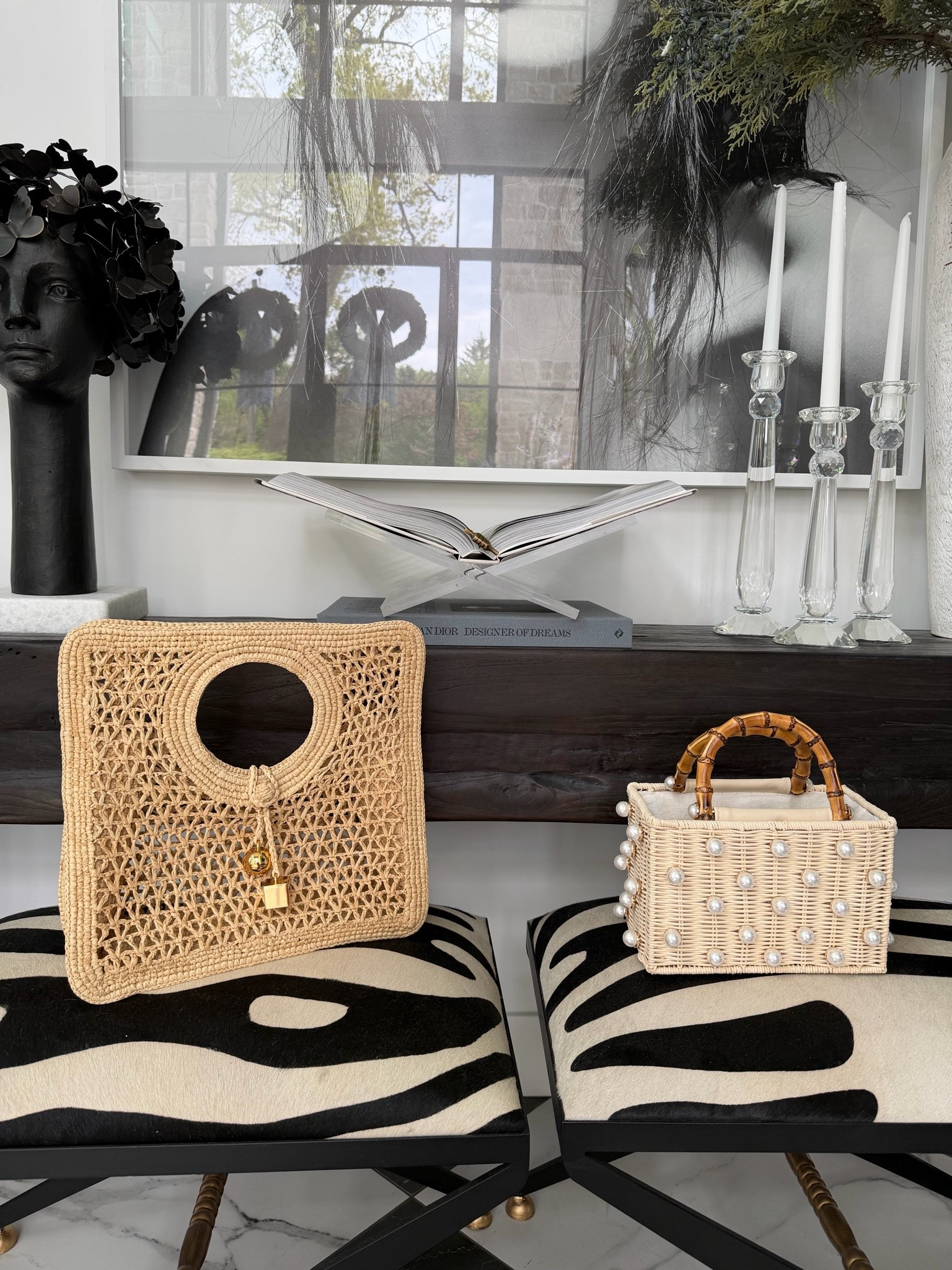 Name a better duo for summer… these are going to be my go-to’s for the next couple months! 🔥 @Saks Fifth Avenue #saks #sakspartner
