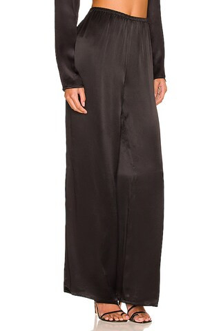 Chelsie Pants in Black | Revolve Clothing (Global)