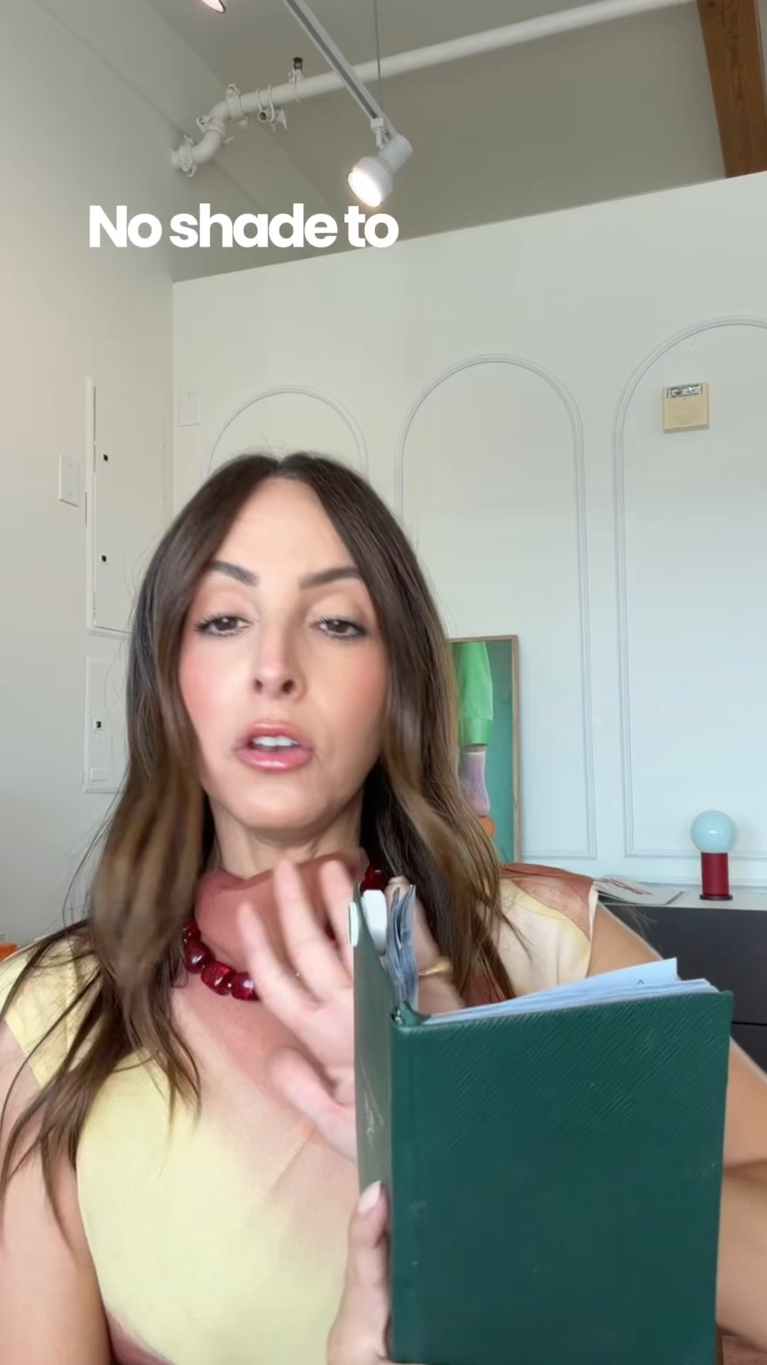 If your Nordstrom Anniversary Sale wishlist has 147 items... we need to talk. 😂
The biggest mistake people make during this sale isn't missing out—it's buying too much.
There's a difference between shopping the sale like an influencer and shopping it like a stylist.
As a stylist, my job isn't to show you everything that's on sale. My job is to edit. To narrow it down to the pieces that are actually worth your money, your closet, and your lifestyle.
That's why my VIP wishlist is intentionally small: ✨ 2 dresses. 🧥 5 coats. 👢 1 pair of knee-high boots.
No endless scrolling. No decision fatigue. Just the best of the best.

#LTKOver40 #LTKPetite #LTKgrwm