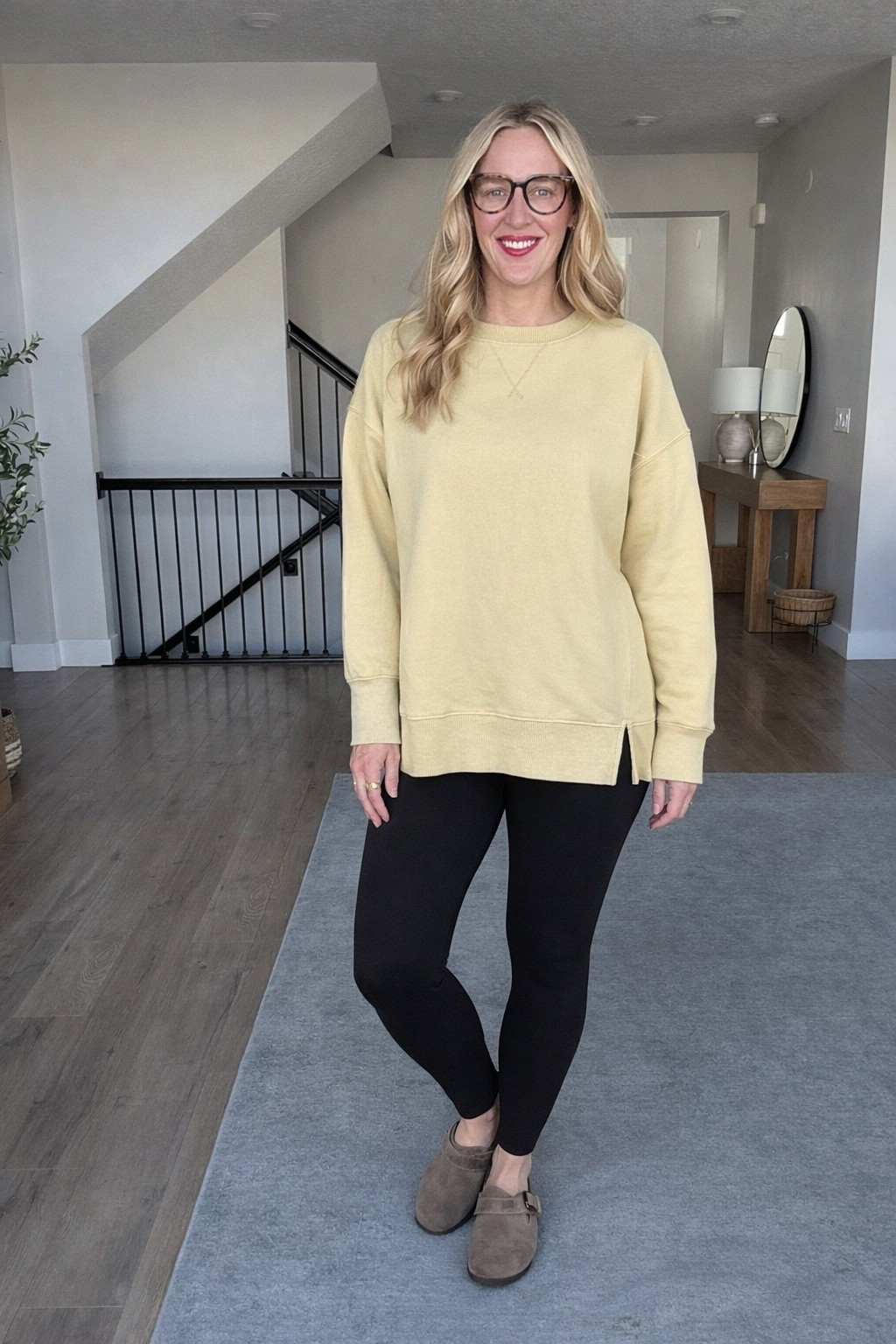 Obsessing over this oversized sweater from  Kohl’s! Comes in over 5 colors and perfect length for leggings!! 

#LTKSaleAlert #LTKgrwm #LTKFindsUnder50