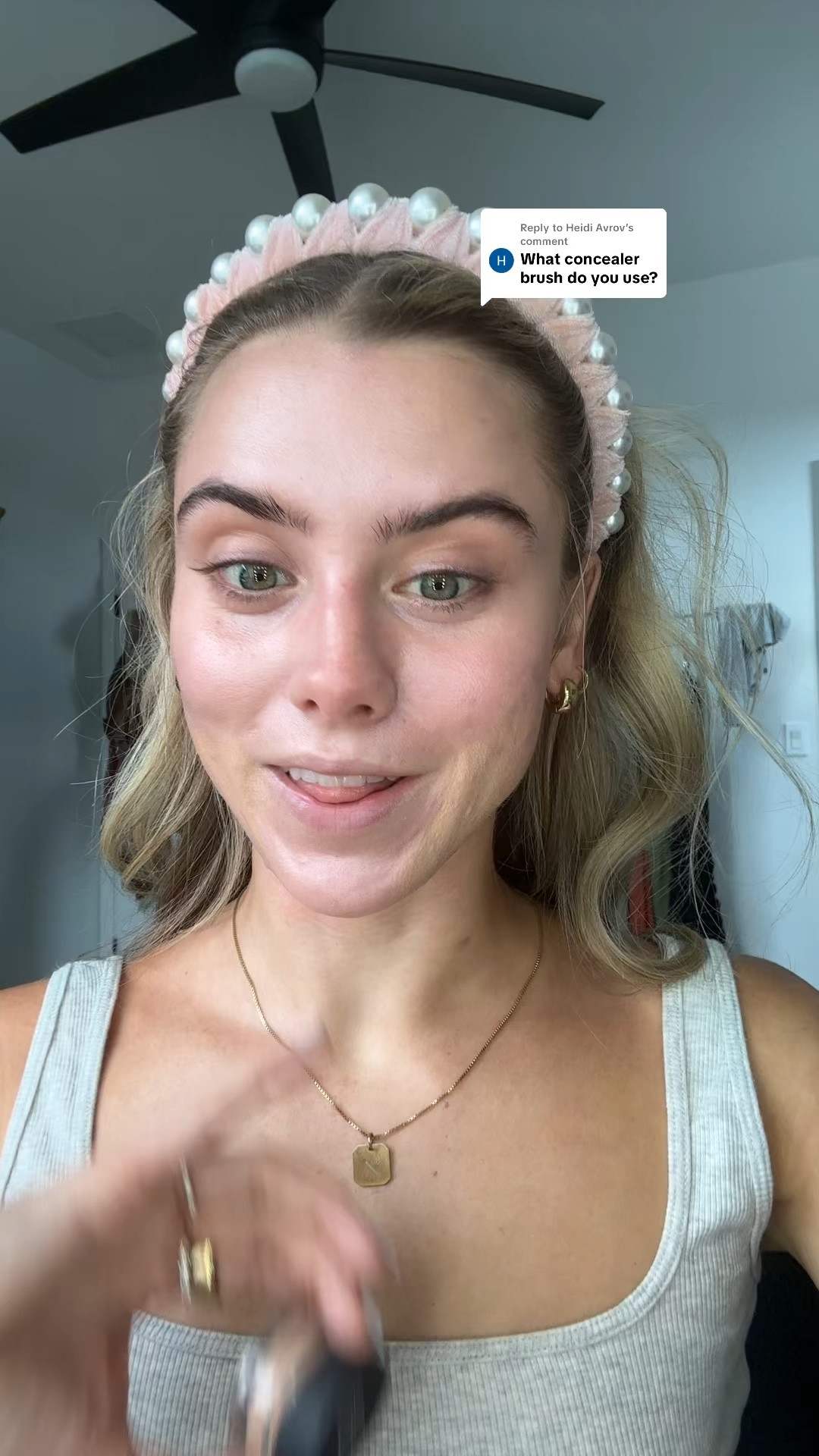 BK BEAUTY BRUSHES - ANGIE HOT & FLASHY A506 CONCEALER - Viral "Kitten Paw" Face Brush - Under-Eye Concealing and Contouring - Makeup Brushes

#LTKFindsUnder50 #LTKBeauty #LTKSaleAlert