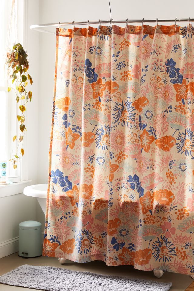 Gail Floral Shower Curtain | Urban Outfitters (US and RoW)
