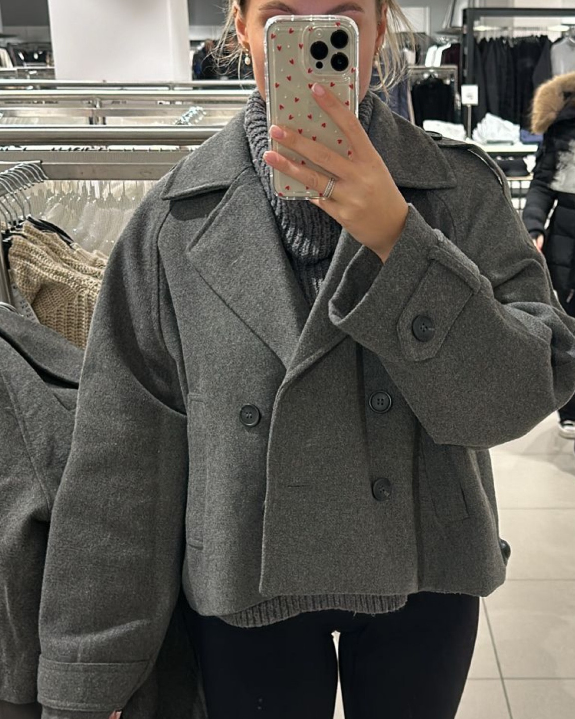 The perfect jacket for winter- just what I’ve been looking for 🫶🏼 I got a size M for reference 