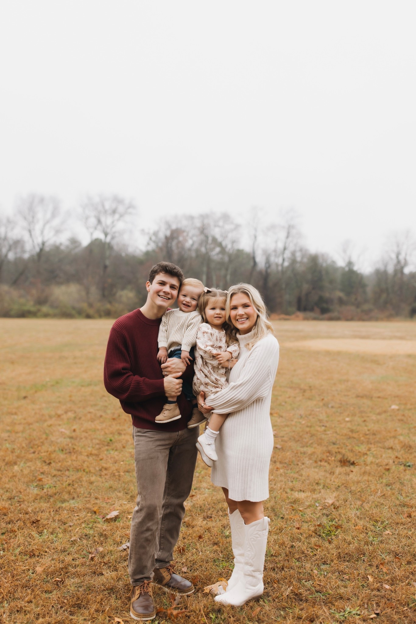 So thankful for my crew🤎



#LTKKids #LTKSeasonal #LTKHoliday