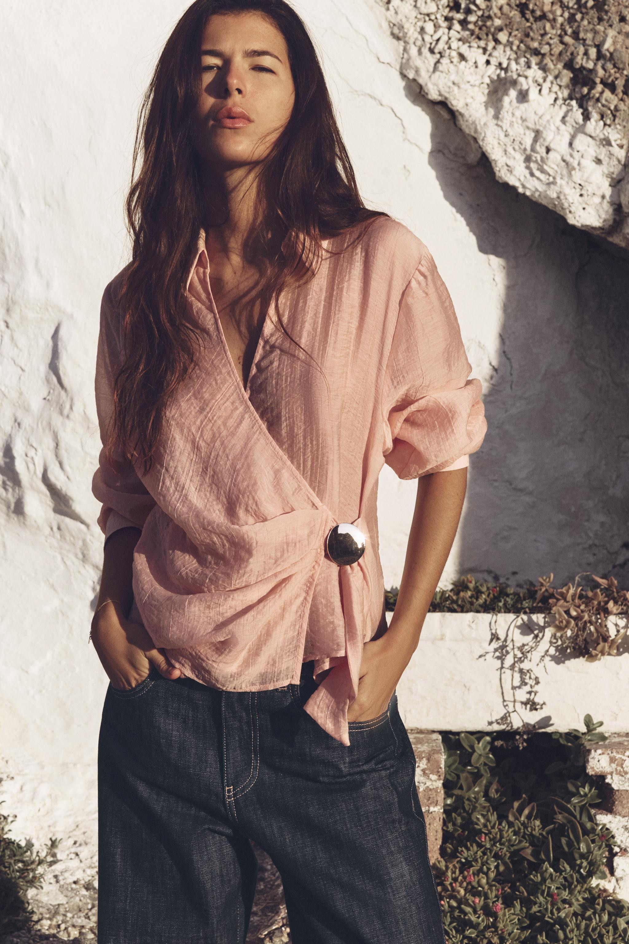 GOLD APPLIQUÉ WRAP SHIRT | Zara US