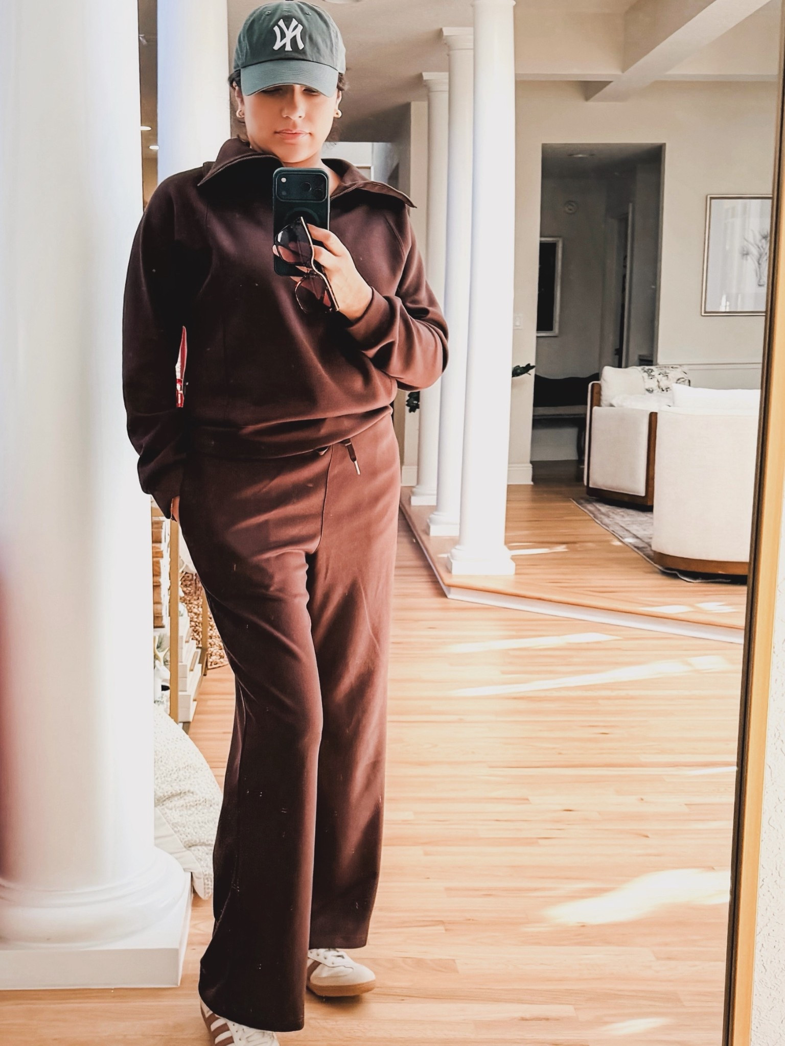 Comfortable, simple, and easy to style — especially for travel days. Choosing pieces that fit my real routines right now.


#LTKootd #LTKTravel #LTKmomlife