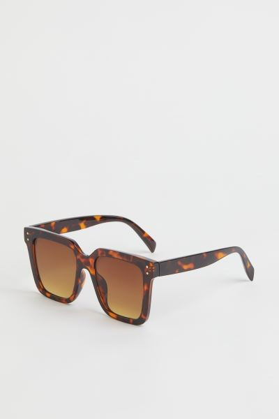 Square sunglasses | H&M (UK, MY, IN, SG, PH, TW, HK)