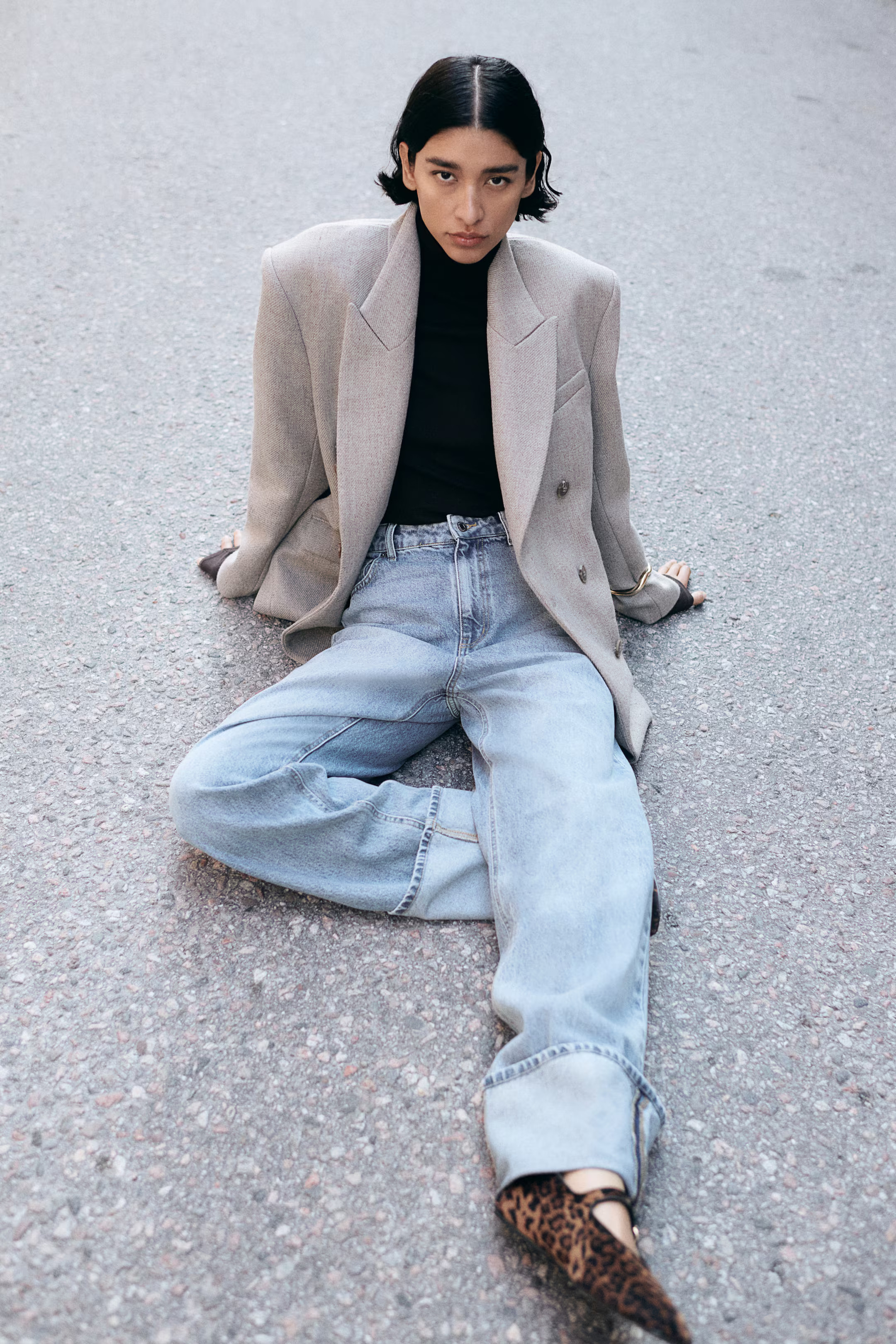 Straight turn-up jeans | H&M (UK, MY, IN, SG, PH, TW, HK)