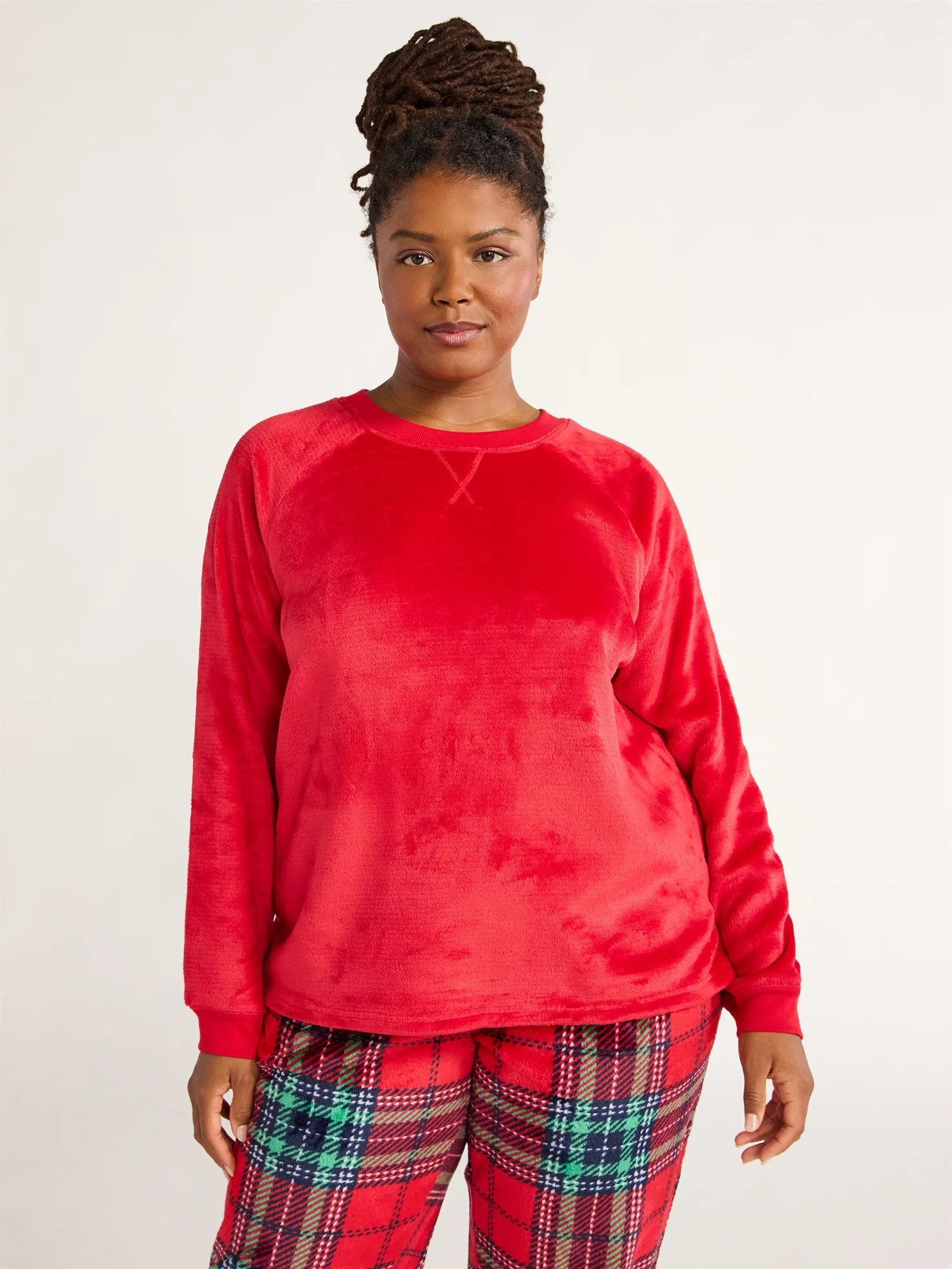 Joyspun Women's Plush Sleep Top with Long Sleeves, Sizes XS-3X | Walmart (US)