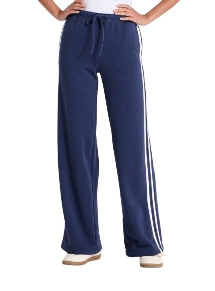 What I thought from the sale! 

Track pants - Medium
Barrel sweats - Small
Matching sweatshirt - XSmall
Tee - Small