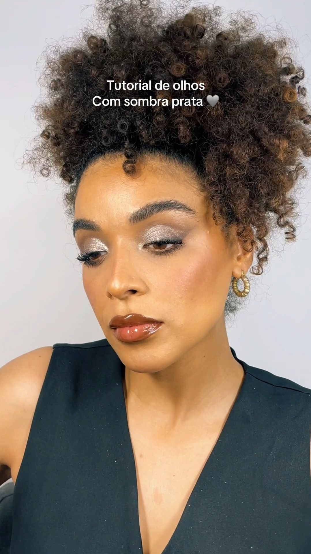 Sombra prata com a paleta purple  

#LTKbrasil #LTKbeleza