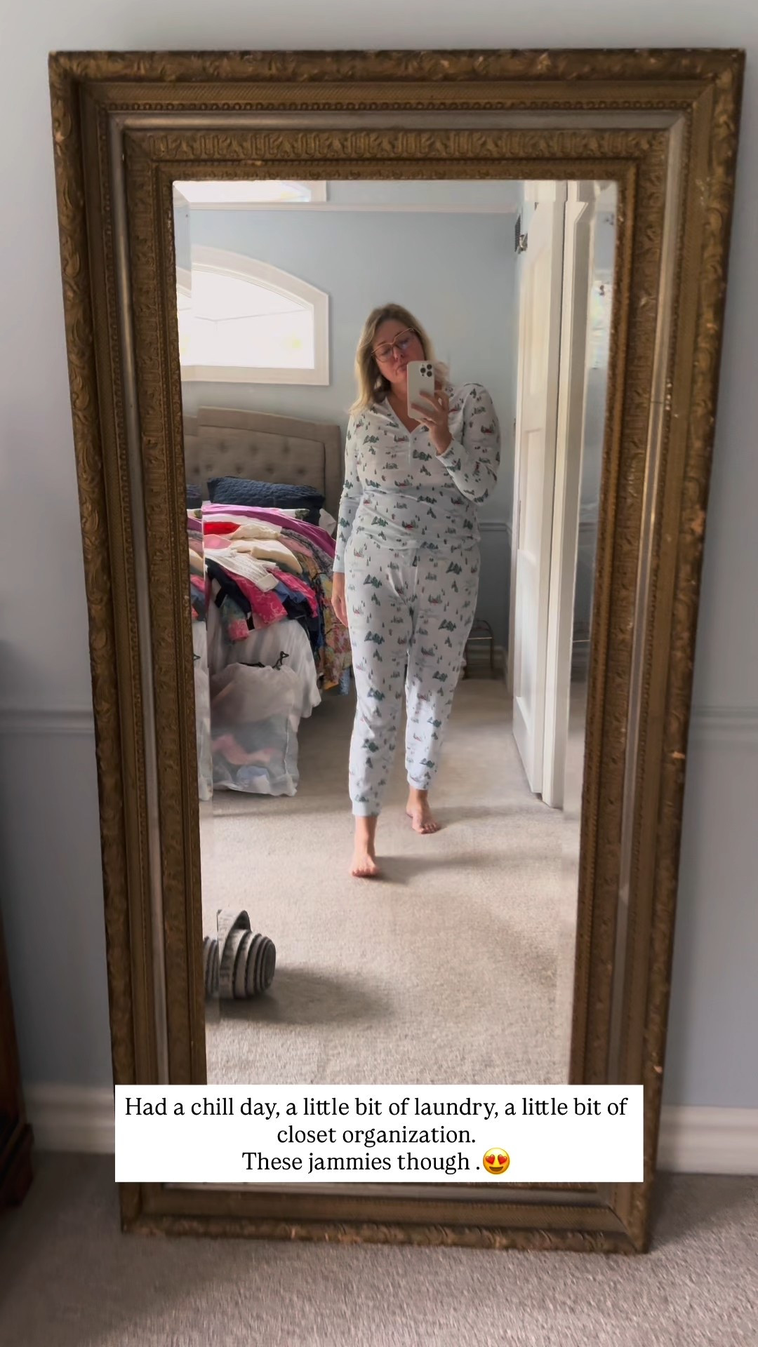 Cozy, new Christmas, jammies or winter jammies with skiers, chalets so amazingly soft!!🥰😍

#LTKSeasonal #LTKHoliday #LTKOver40