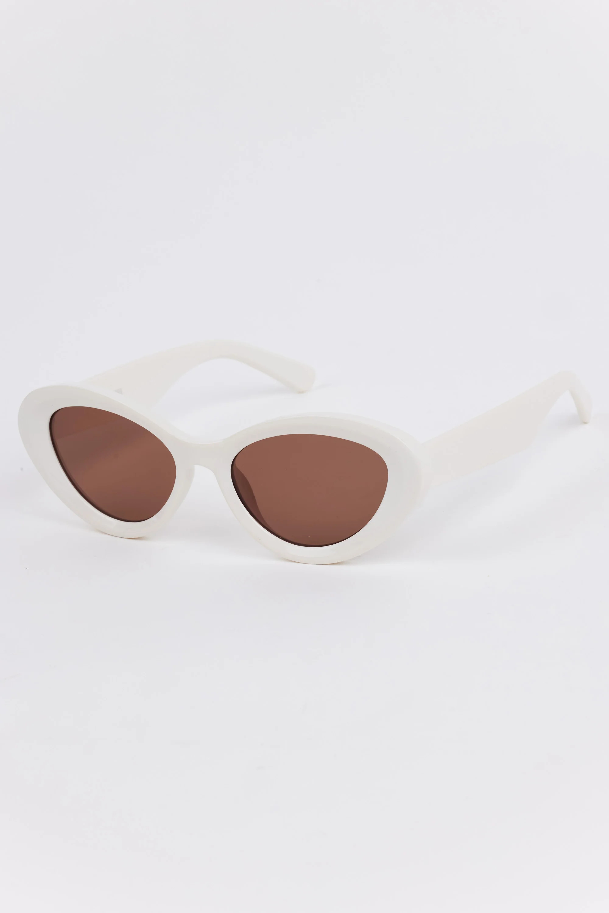 Karla Sunglasses | Avara