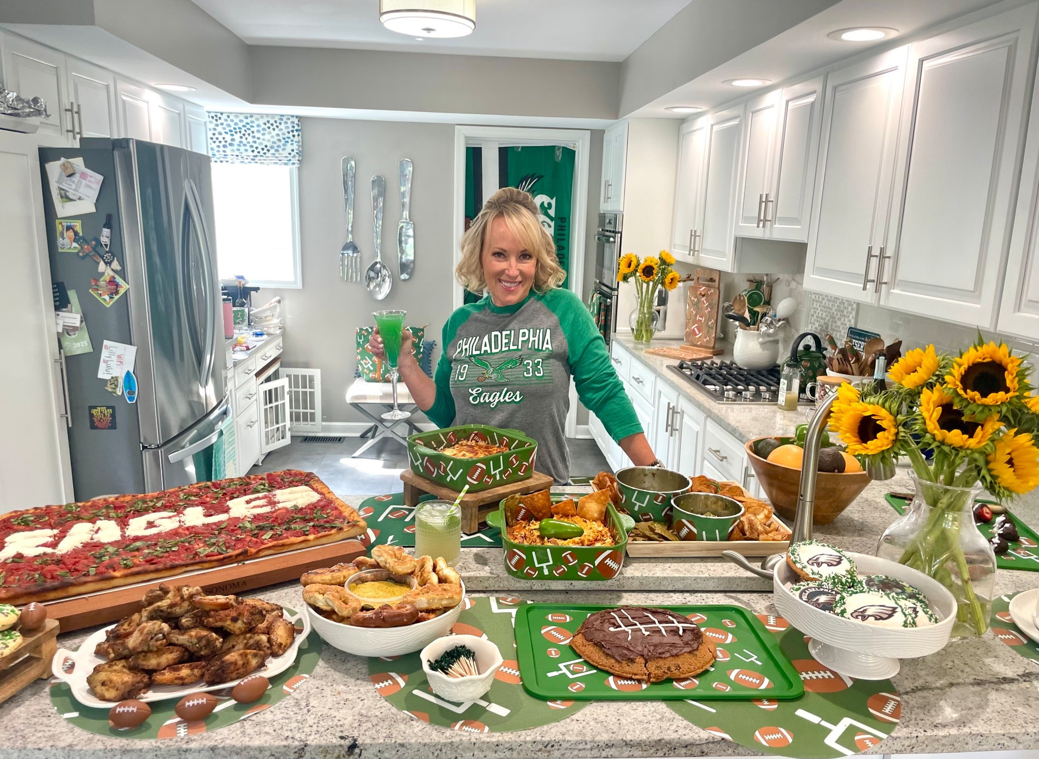 I had the best time sharing my favorite homegating tips with Jenn Frederick on Fox 29’s “Good Day Philadelphia”! Shop our festive Football Collection to bring the tailgate straight to your table. 

#LTKParties #LTKHome