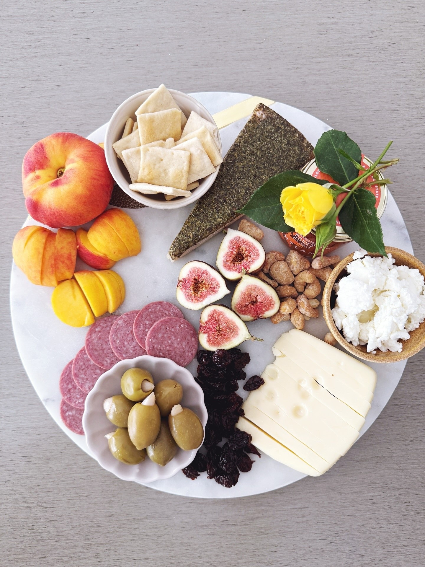 Just in case you needed a little reminder to check out the post about this delicious charcuterie board I shared about on the blog last week.

Head over to theavidpen.com and don’t forget to sign up for the free Substack 
newsletter! 

#theavidpeneats #delish #foodiesofinstagram #foodiesofinsta #yum

#LTKHome #LTKSeasonal