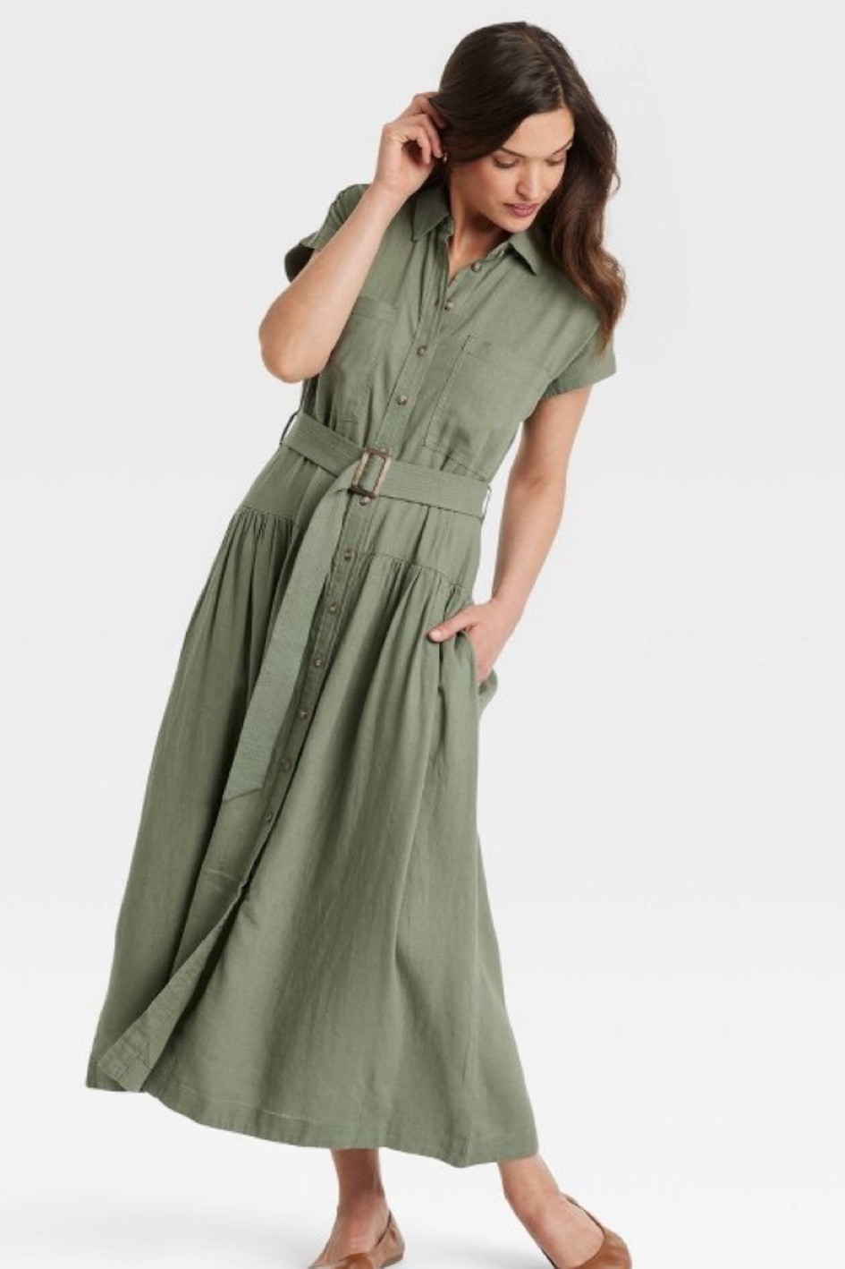 Comes in 3 color ways! Great transition dress  