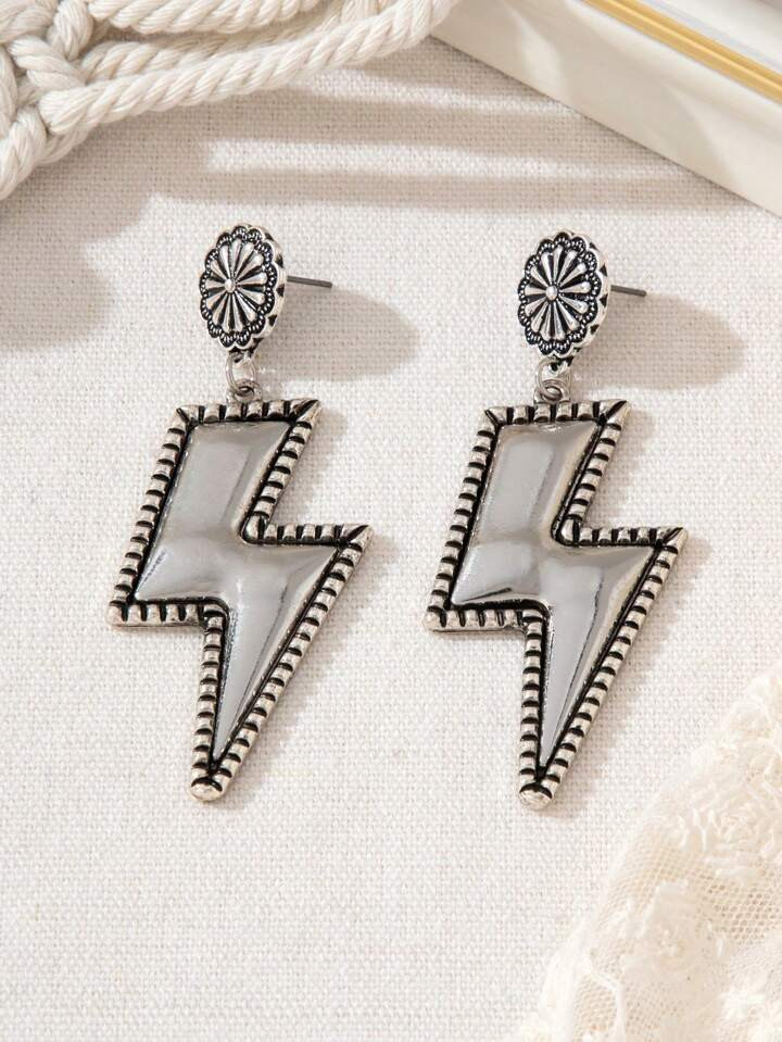 1pair Retro Distressed Burnished Silver Lightning Bolt Earrings | SHEIN