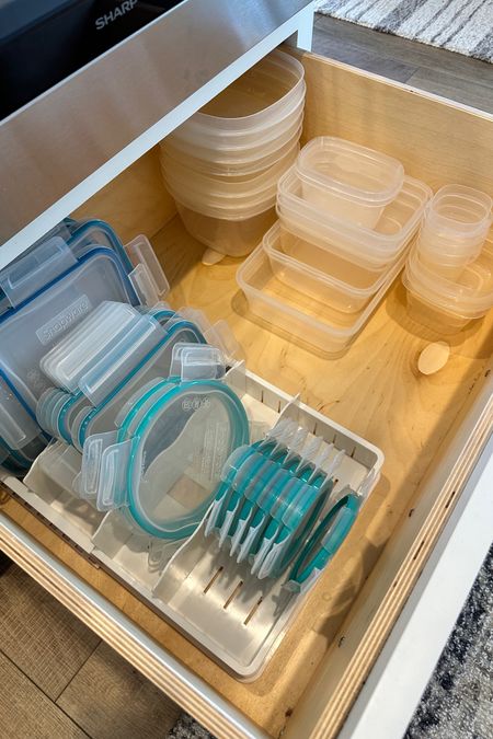 No more lost lids - this expandable lid organizer has been such a game changer!

Home  Home finds  Kitchen  Kitchen organization  Kitchen storage  Food storage  Food storage organization  Kitchen drawer  Kitchen drawer organization 

#LTKhome #LTKSeasonal