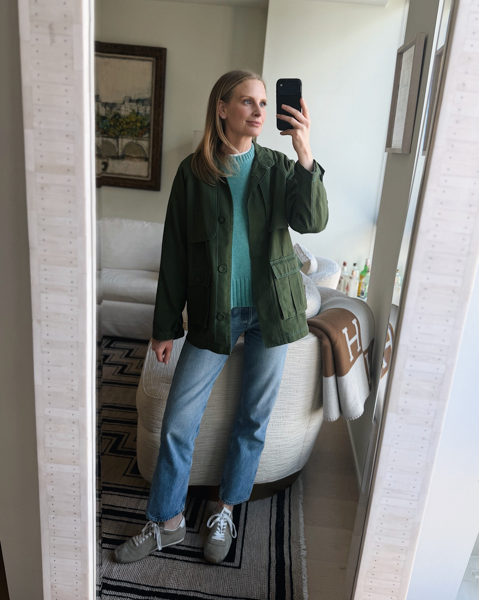 Today’s look! My jacket is Wiggy Kit from last year. I’m wearing the XS in the tee and sweater! Both run oversized.

#LTKootd