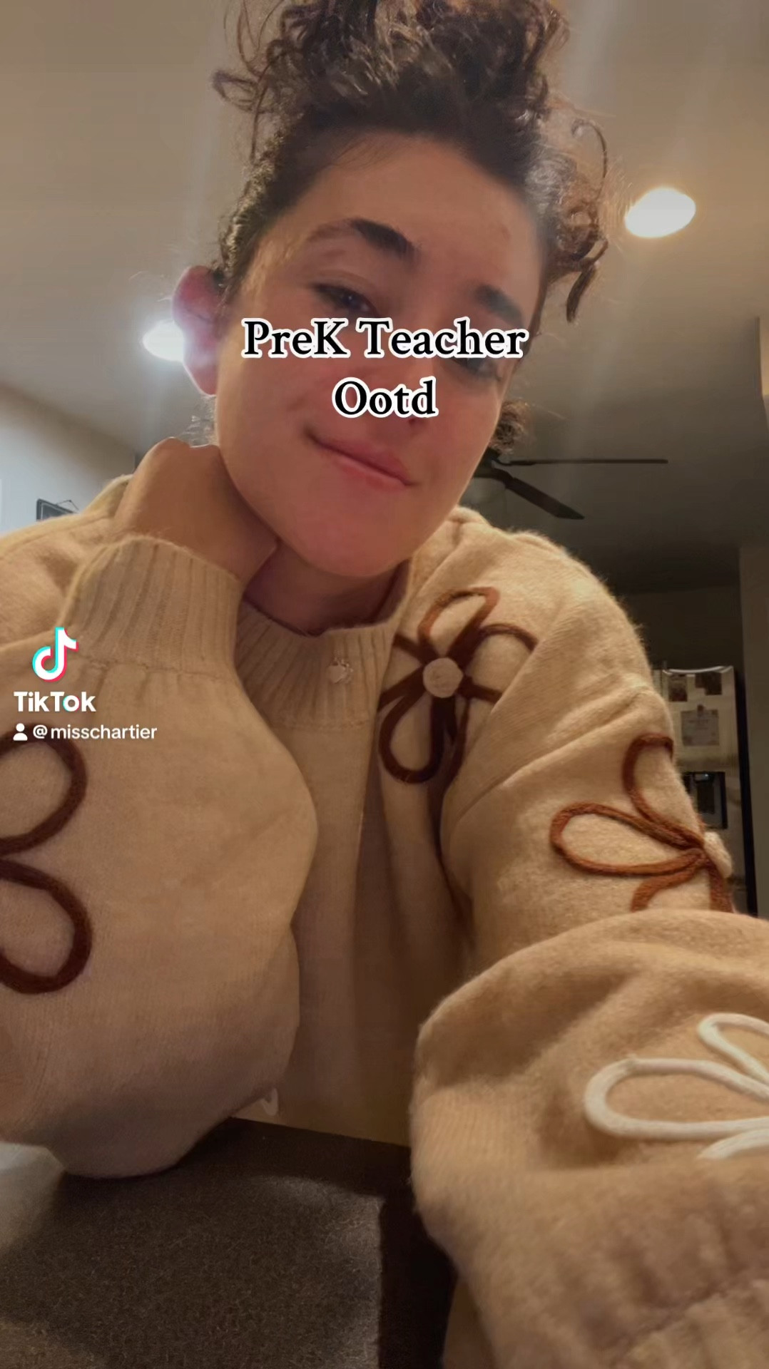 Fall fashion ideas for teachers! Cute and comfy! 

My sweater is sold out but I linked similar options! 

#LTKWorkwear #LTKFallSale