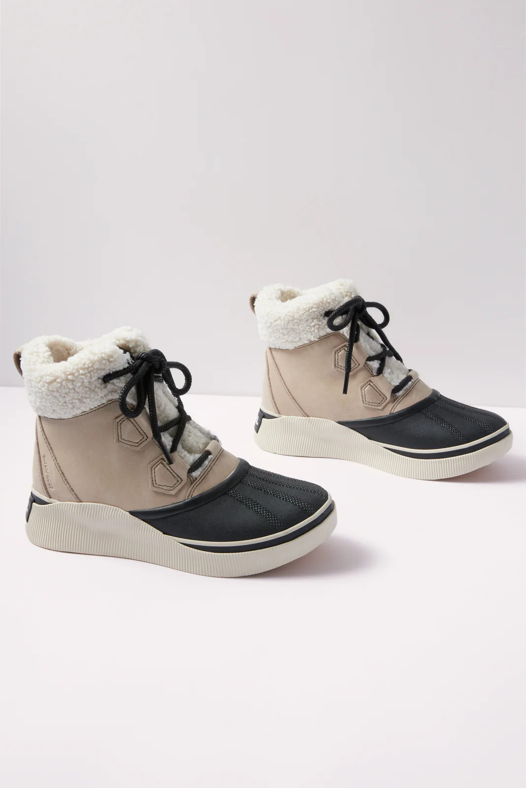 Out N About IV Chillz WP | Evereve