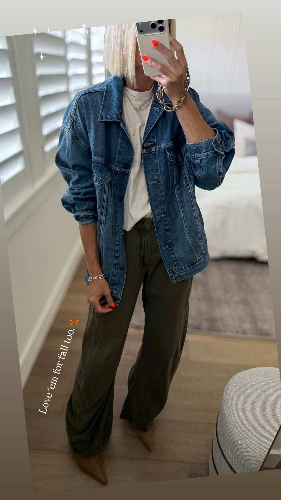 Early fall outfit inspo! 
This cute pocket tee & pants I love for summer are coming with me into fall w/ easy layers like this perfect oversized denim jacket.

Sizing:
T shirt fits tts
Jacket fits big, size down
Pants fit tts (wearing 4 long)

#LTKmomlife #LTKTall #LTKOver40
