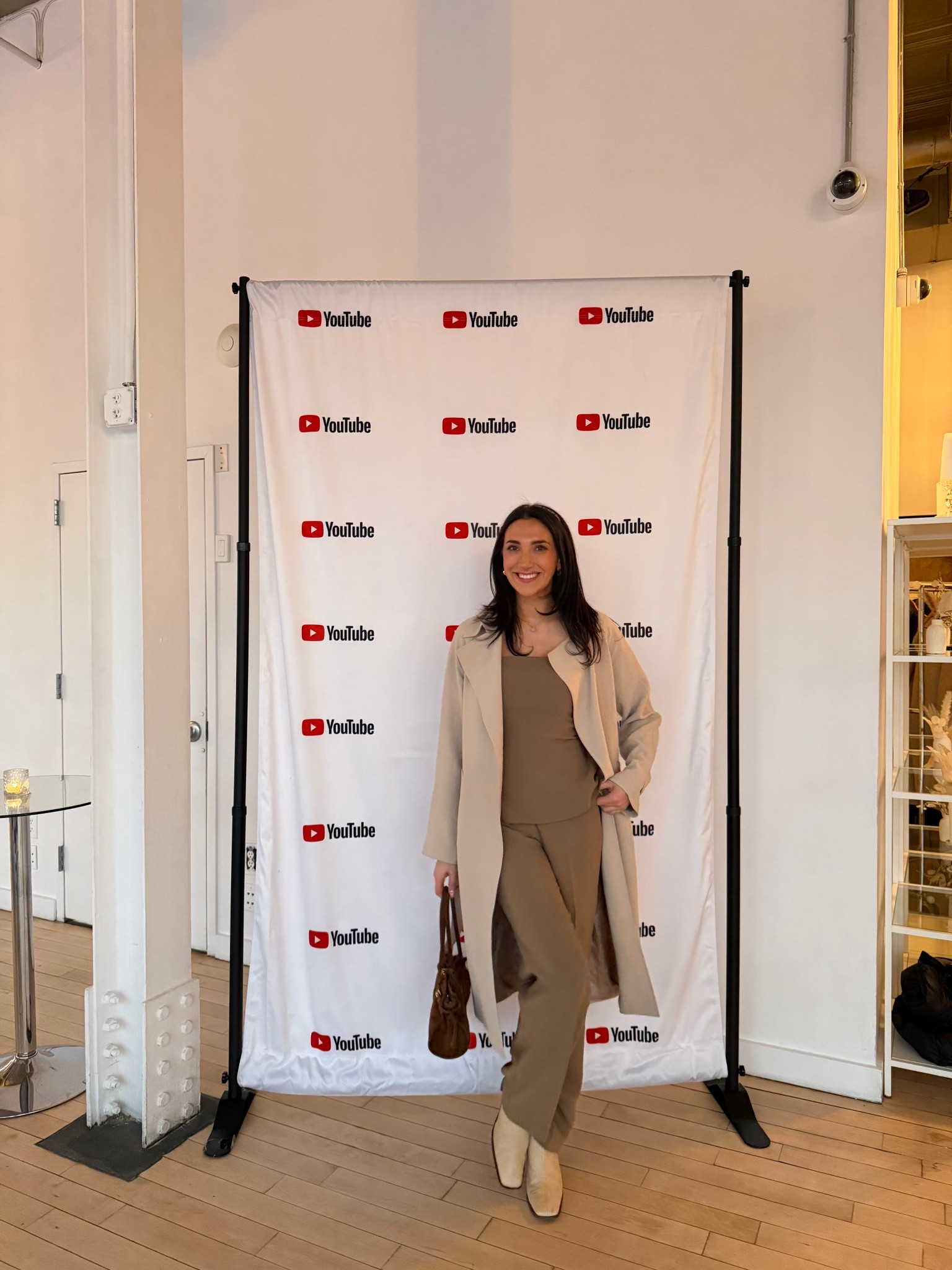 outfit is aritzia! 🤎