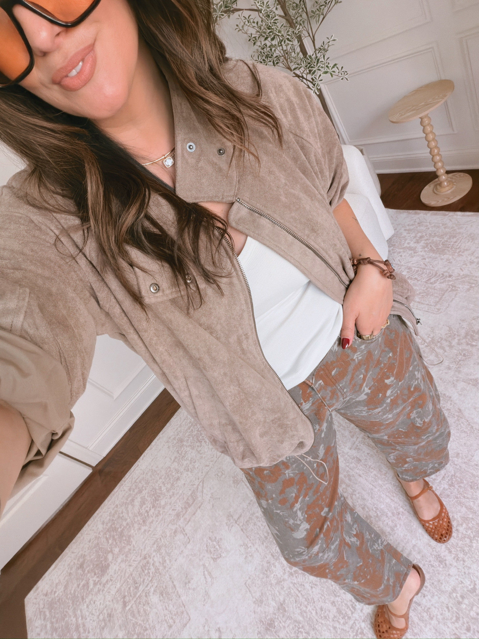 Wearing an XL in the pants and a large in the tank and the jacket..

#LTKSeasonal #LTKMidsize