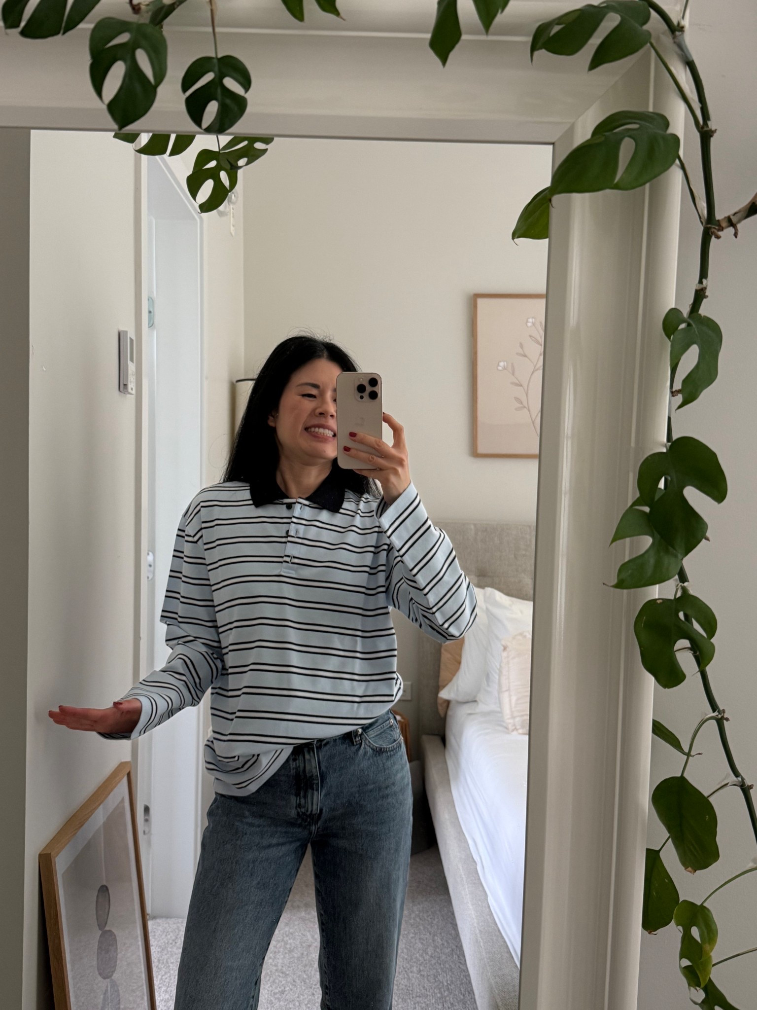 Aritzia interlock cotton eton shirt. I’m in xxs. Runs big. I’m neutral about this shirt. Can’t say I love it but don’t hate it either

#LTKcanada #LTKpetite