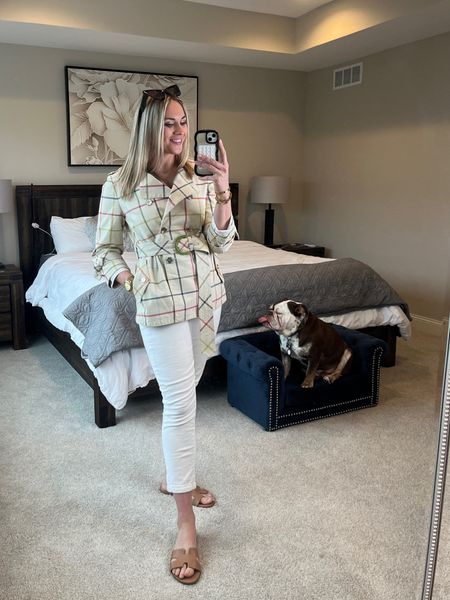 Causal work wear outfits as a Family Assistant. I love my white jeans; they can elevate the simplest of shirts when paired with a nice sandal or heel. I layered my raincoat over it as it was raining all day. 



#LTKworkwear #LTKstyletip #LTKSeasonal