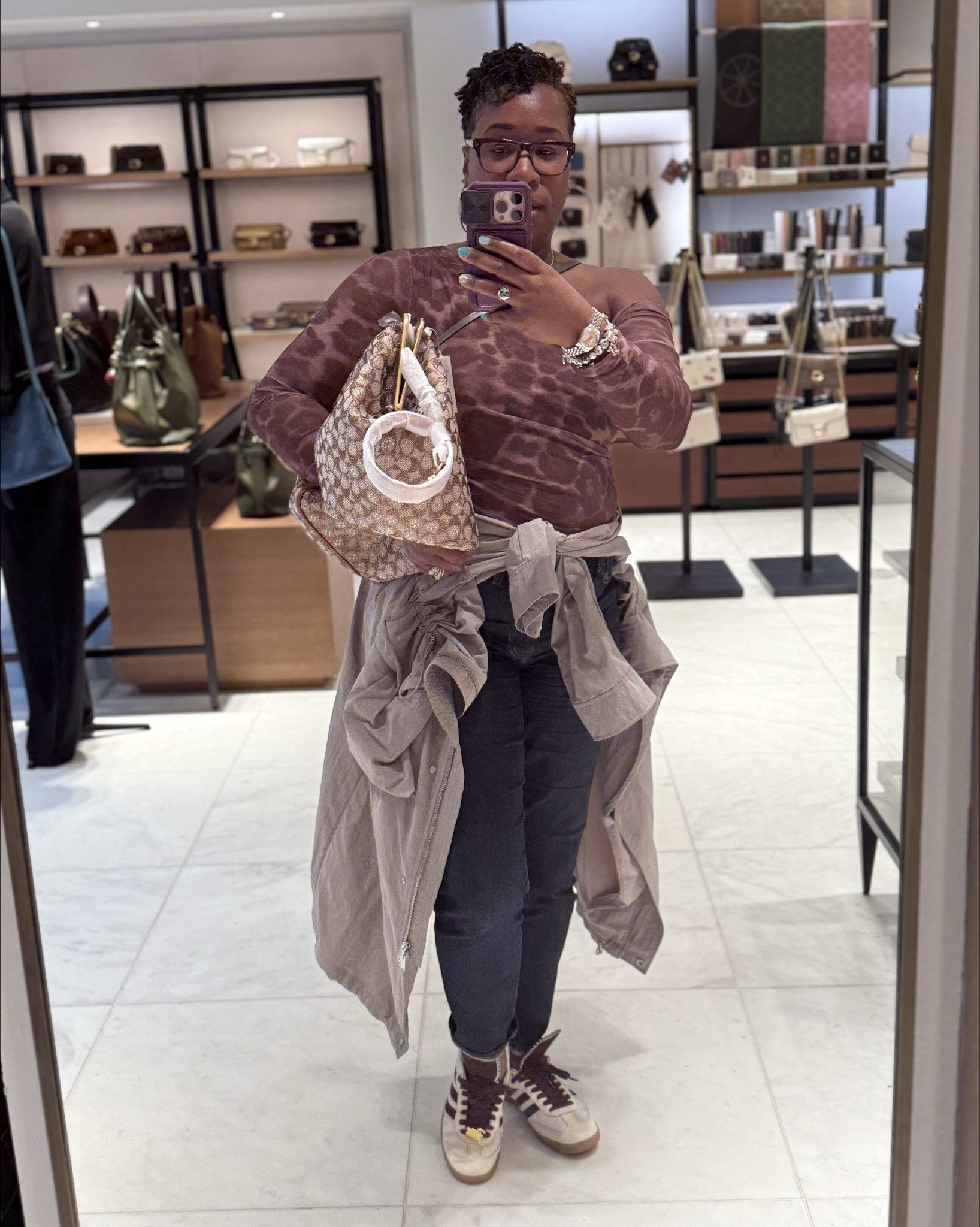 Perfect Bag!! Yall!! I went to see this bag today and the pictures here and online do not do it justice. This bag is stunning!!!

#LTKItBag #LTKParties #LTKStyleTip