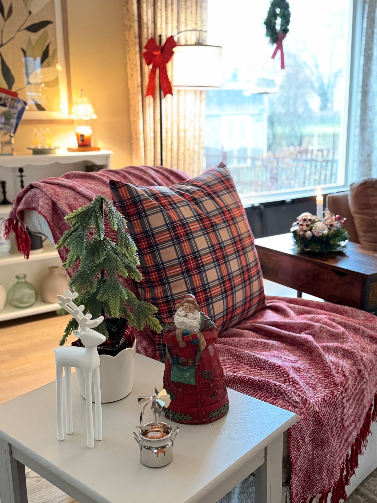 Cozy side table styling for the holidays 

#LTKHome #LTKSaleAlert #LTKHoliday