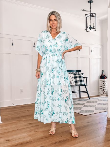 ⭐️ Amazon wrap dress with removable tie. Has a snap closure at the top and lined half way. Fits true to size 
Wedding guest dress 
Spring dress 

#LTKfindsunder50 #LTKwedding #LTKfindsunder100