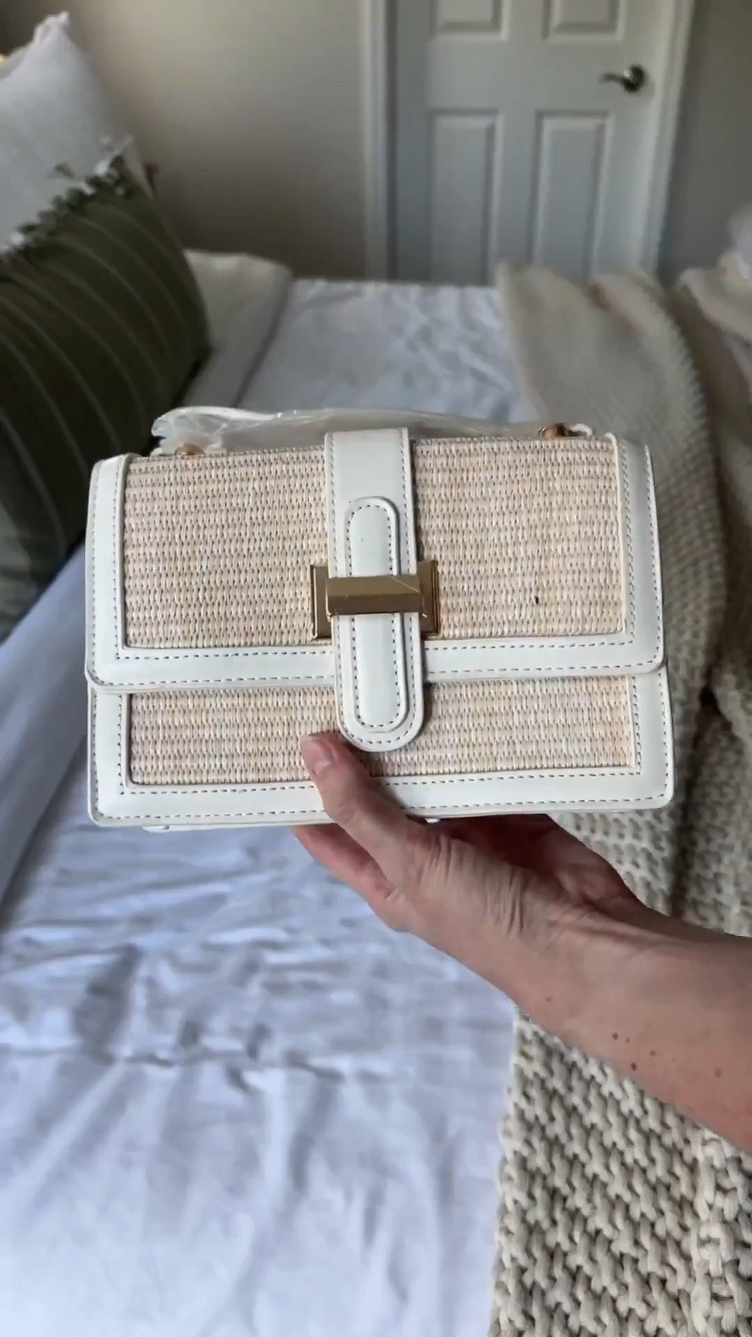Current summer obsession 🤍🌞

Lightweight, chic, and somehow matches everything in my closet. The perfect beach to dinner bag 🌊🌴🍸

#summeressentials #beachstyle #resortwear #wovenpurse #neutralfashion #vacationvibes #coastalstyle #summeroutfit #fashiontiktok #fyp

#LTKTravel #LTKSeasonal #LTKSaleAlert