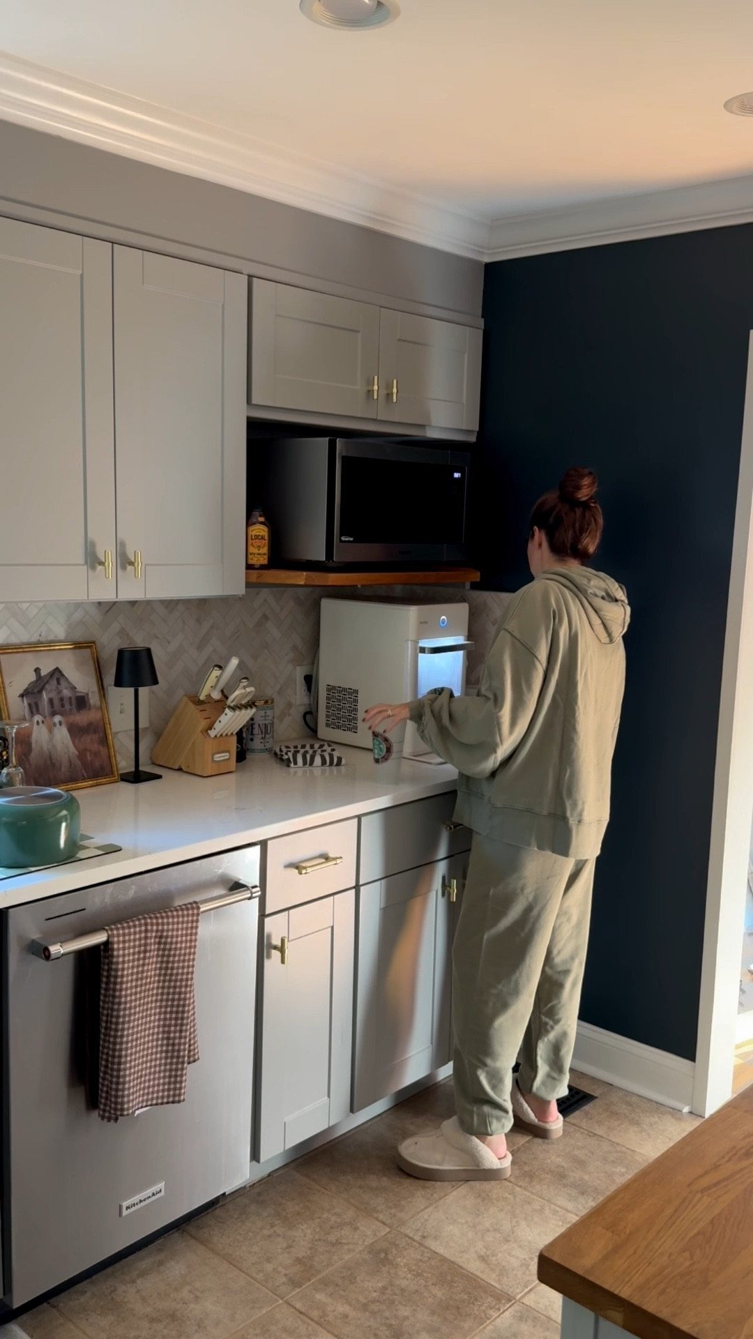 ICE MAKER ON MAJOR SALEEEE!!! 

#LTKHome #LTKSaleAlert