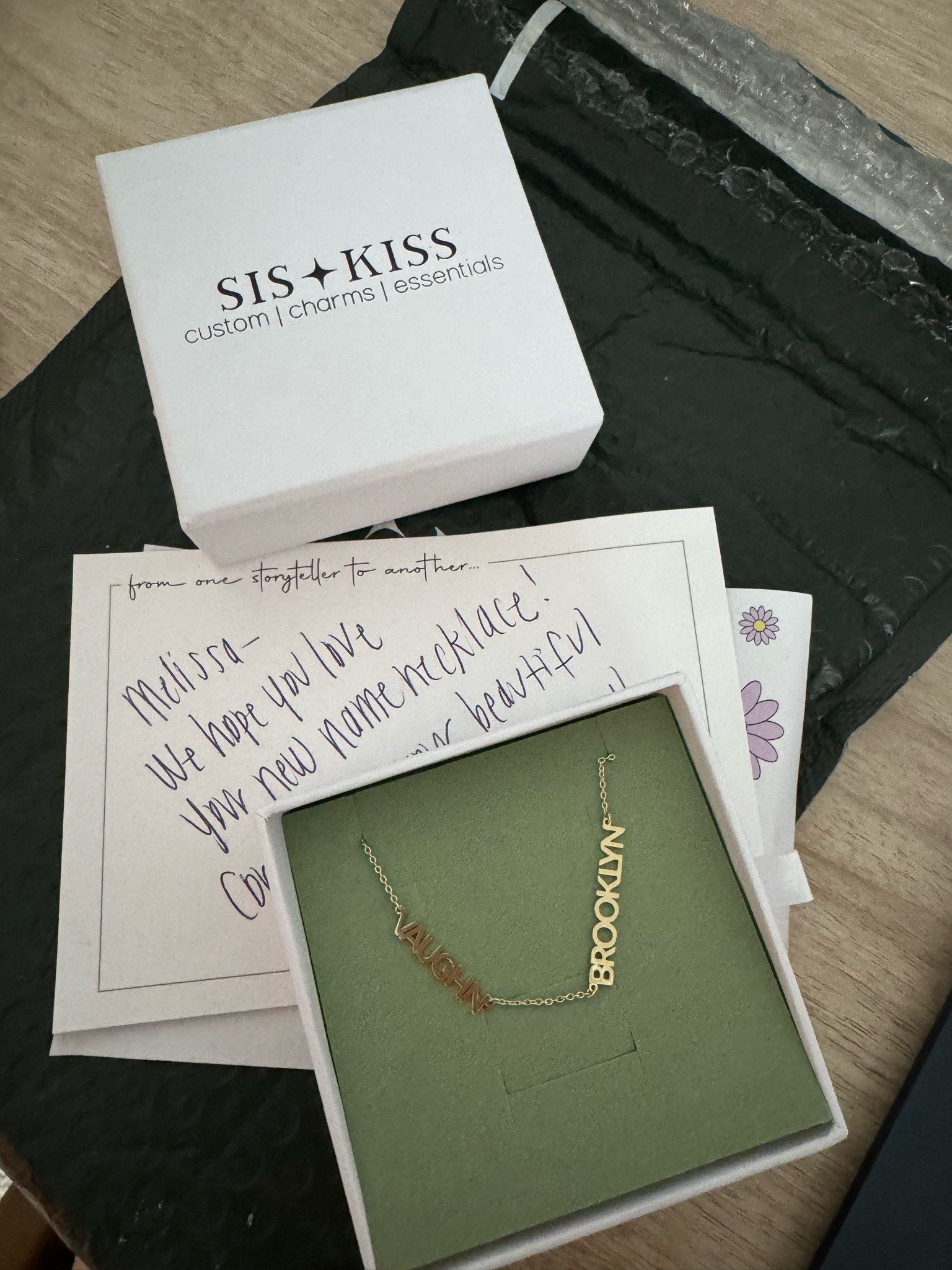 Today only save 40% at sis kiss on the entire site including my custom name necklace!!!!

#LTKmomlife #LTKSaleAlert #LTKootd