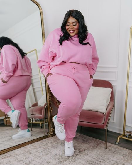 How adorable is this set from Nike? I could totally live in this🩷

plus size fashion, nike, fitness, chill set, shoppers, mother’s day, gym fit, gym outfit inspo, workout, fit, style guide, curvy, two piece set

#LTKfitness #LTKbeauty #LTKfindsunder100