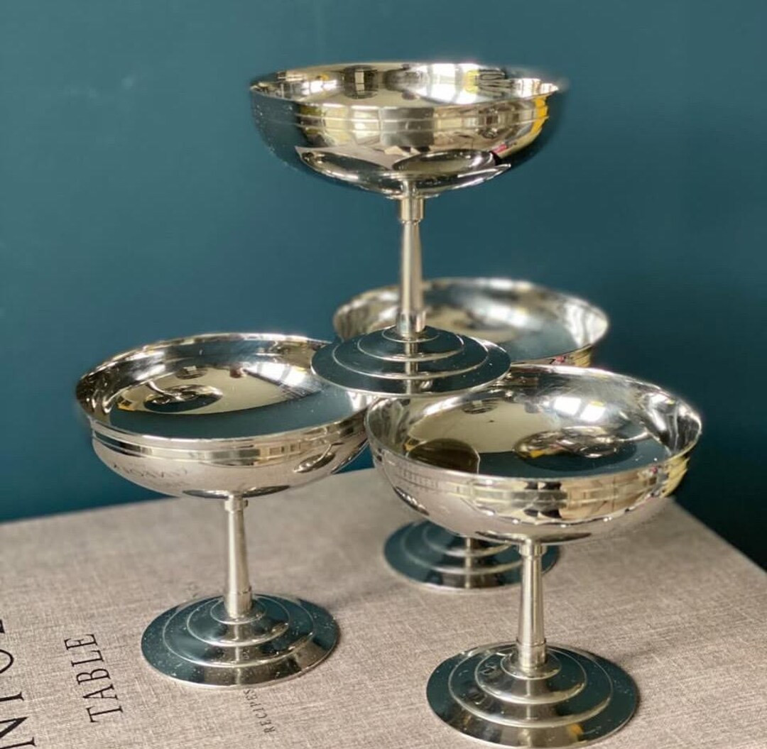 Letang & Remy Set aus 4 französischen Vintage-Dessert-Champagnerkelchen aus Edelstahl - Etsy.de | Etsy (US)