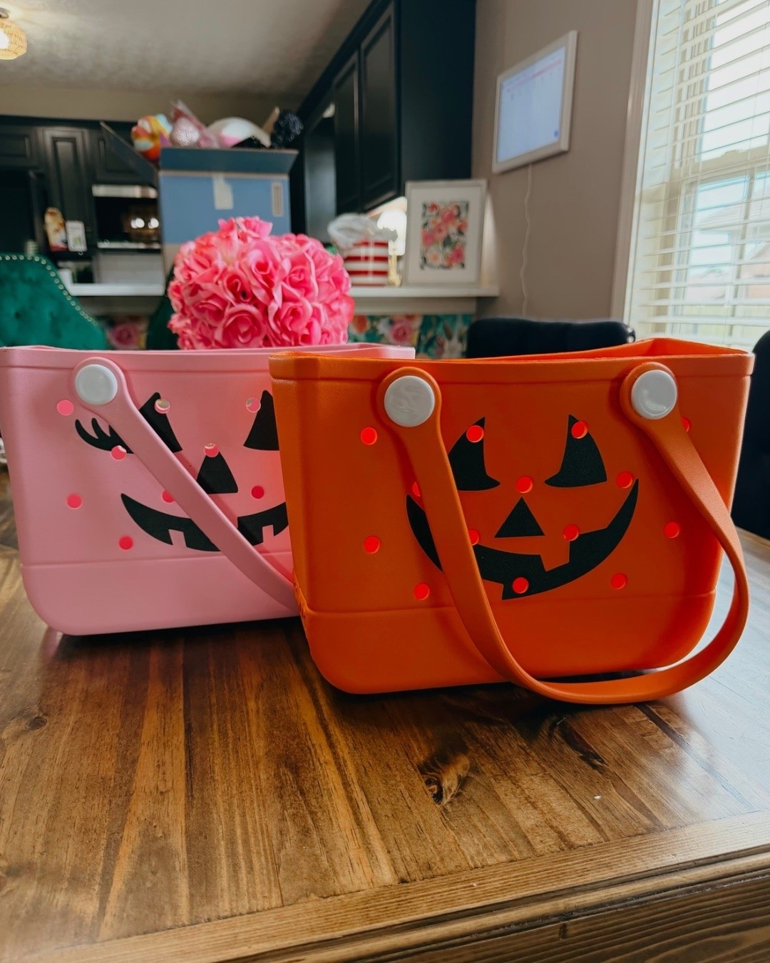 WALMART NEW ARRIVALS! 👀 I couldn’t believe my eyes! Perfect for boo baskets or Halloween trick or treating! 🎃👻 Say BAG to shop! 

No one would ever know it wasn’t bogg bag! 🤫 

#walmartfinds #walmartstyle #walmartfashion #walmart

#LTKSeasonal