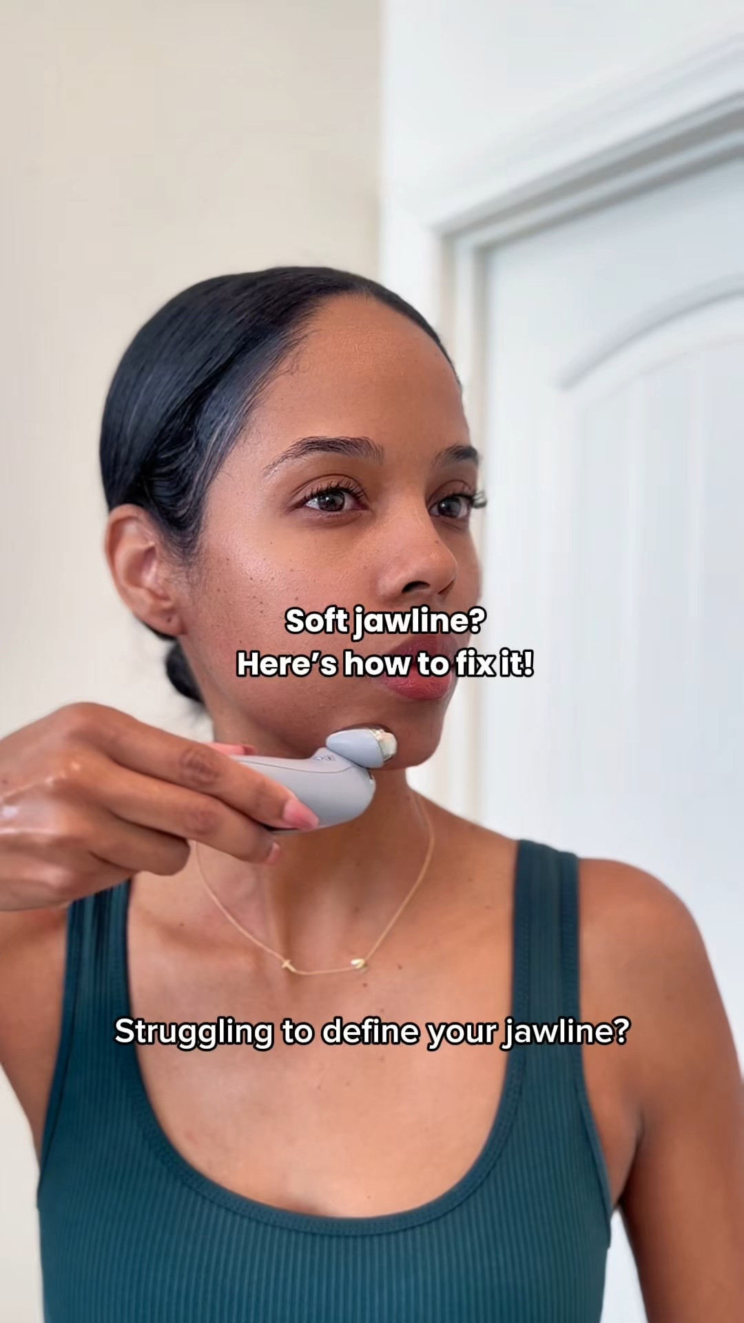 How to add more definition to your jawline

#LTKWatchNow #LTKGiftGuide #LTKBeauty