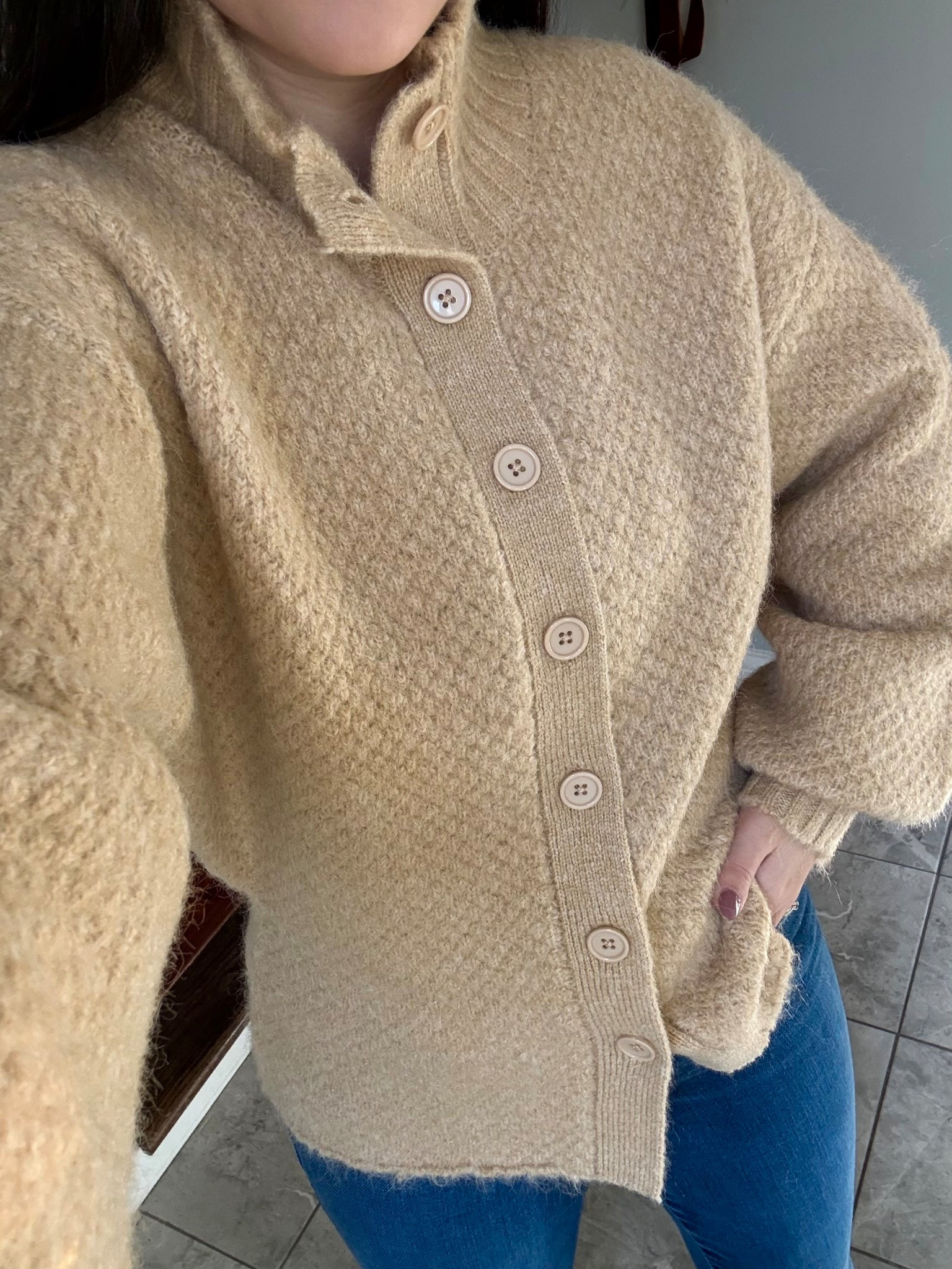 Size small cardigan



@Revolve 

#LTKPetite #LTKSeasonal #LTKootd