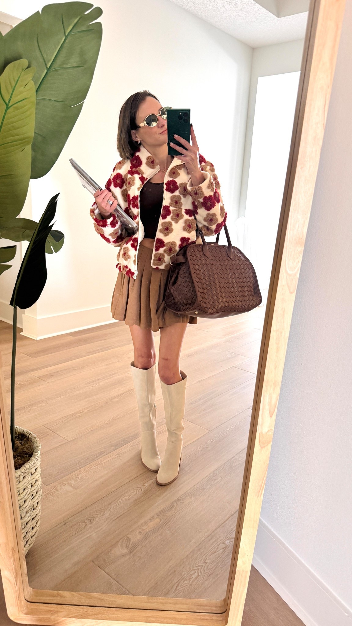 Coziest jacket🌼🌼 Use code [BRITTANYN35] to get 35%-OFF site wide now through the end of the year at vicicollection.com 

#LTKSeasonal #LTKSaleAlert #LTKGiftGuide