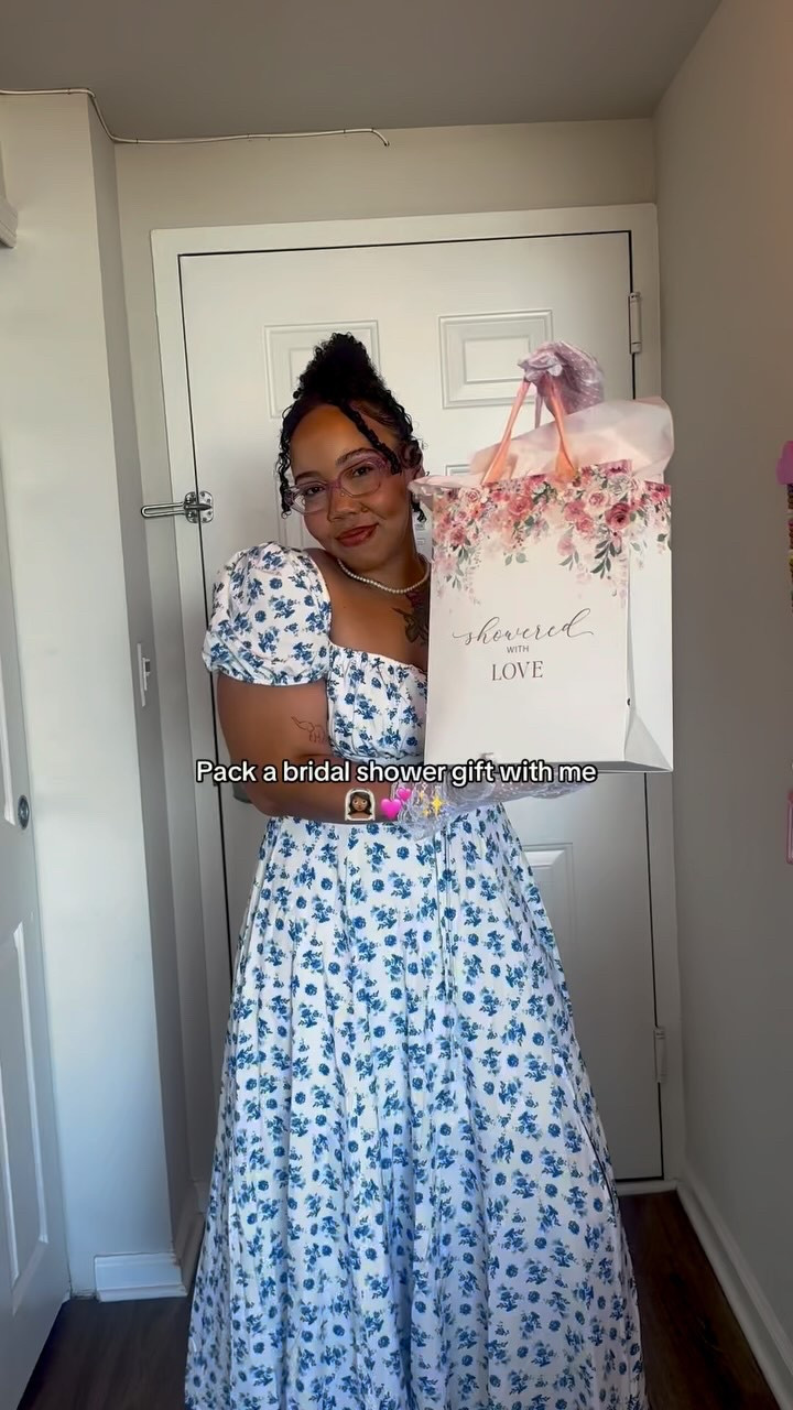 Gift giving is actually my love language ! I love gifting people meaningful gifts! Also how cute was this bag and matching card 💌😍✨ #giftgiving #bridalshower #bridgerton #giftideas #bridalshowergift #amazonfinds

#LTKGiftGuide #LTKWedding