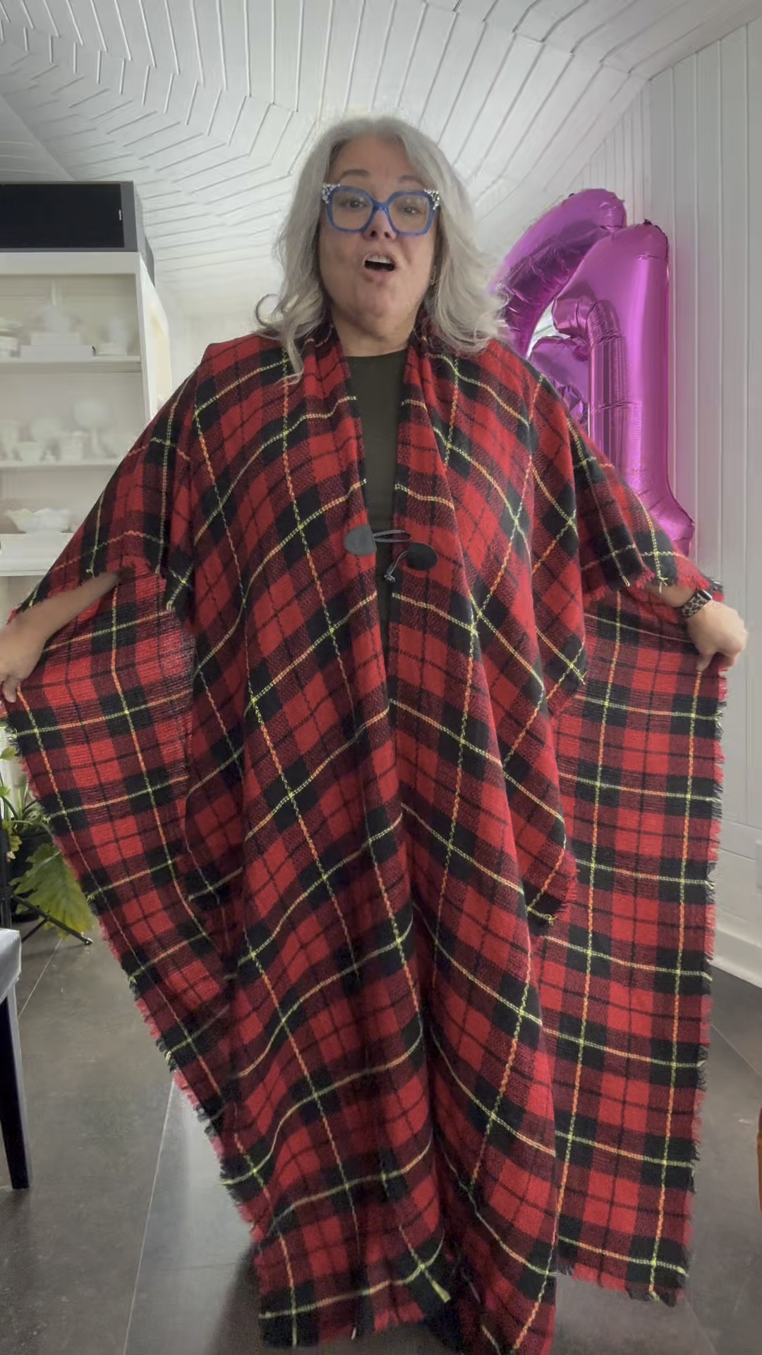 This one isn’t available anymore but here are similar versions 

#LTKplussize #LTKstyletip #LTKover50style