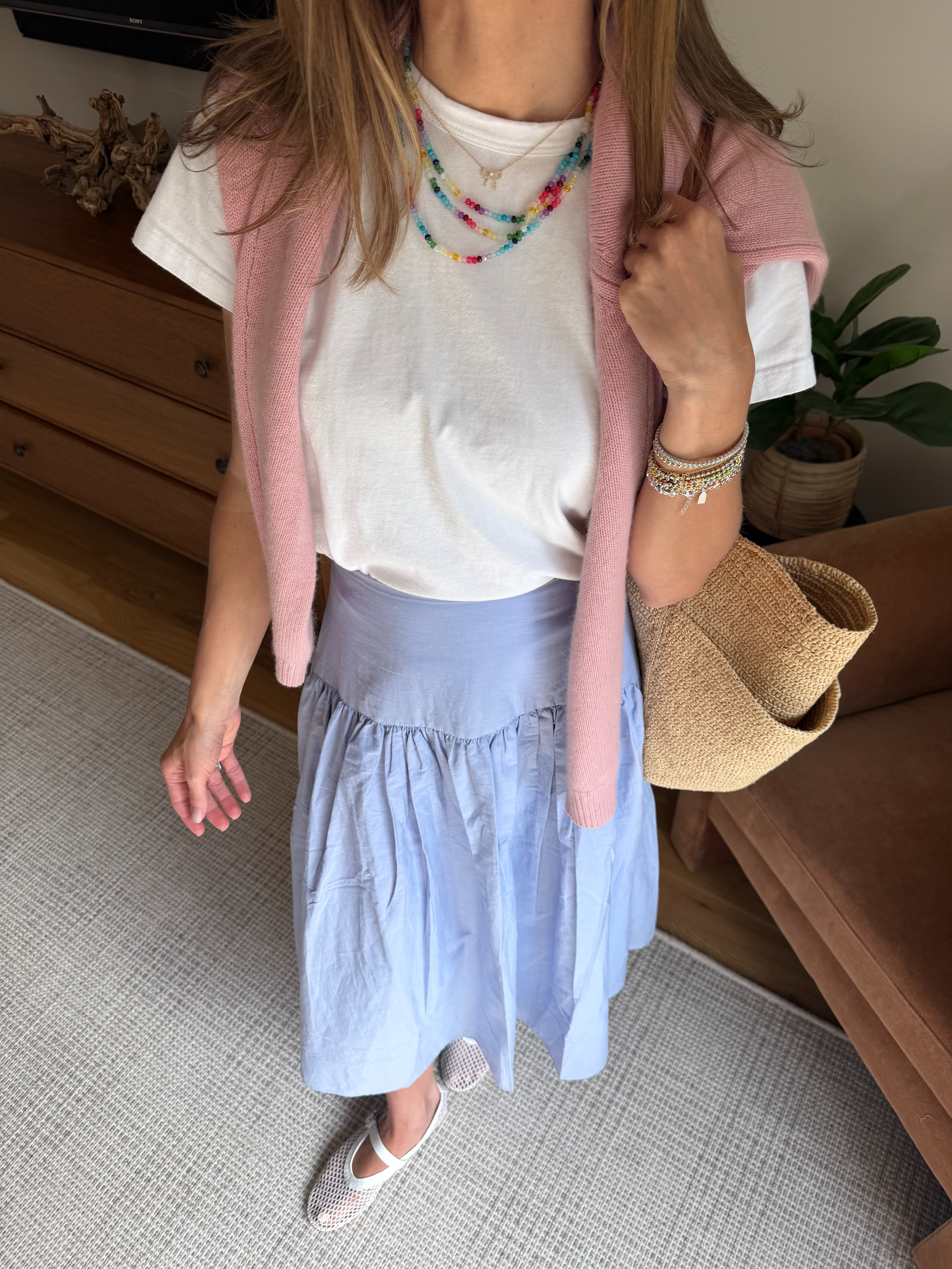 Le Set Margo Tee (XS)
Ann Taylor Drop Waist Blue Skirt (peite 0)
Amazon mesh shoes 
 

 