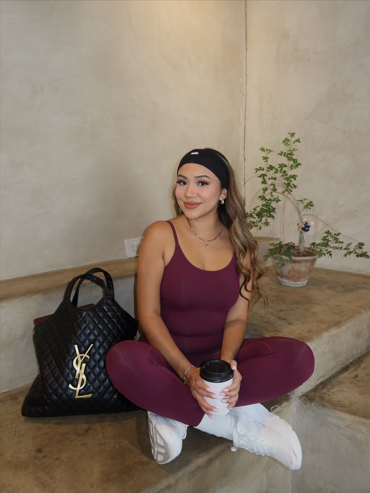 got a call from fall 📞🤎☕️🌟 always in @soleasunnies 

#explore #explorepage✨