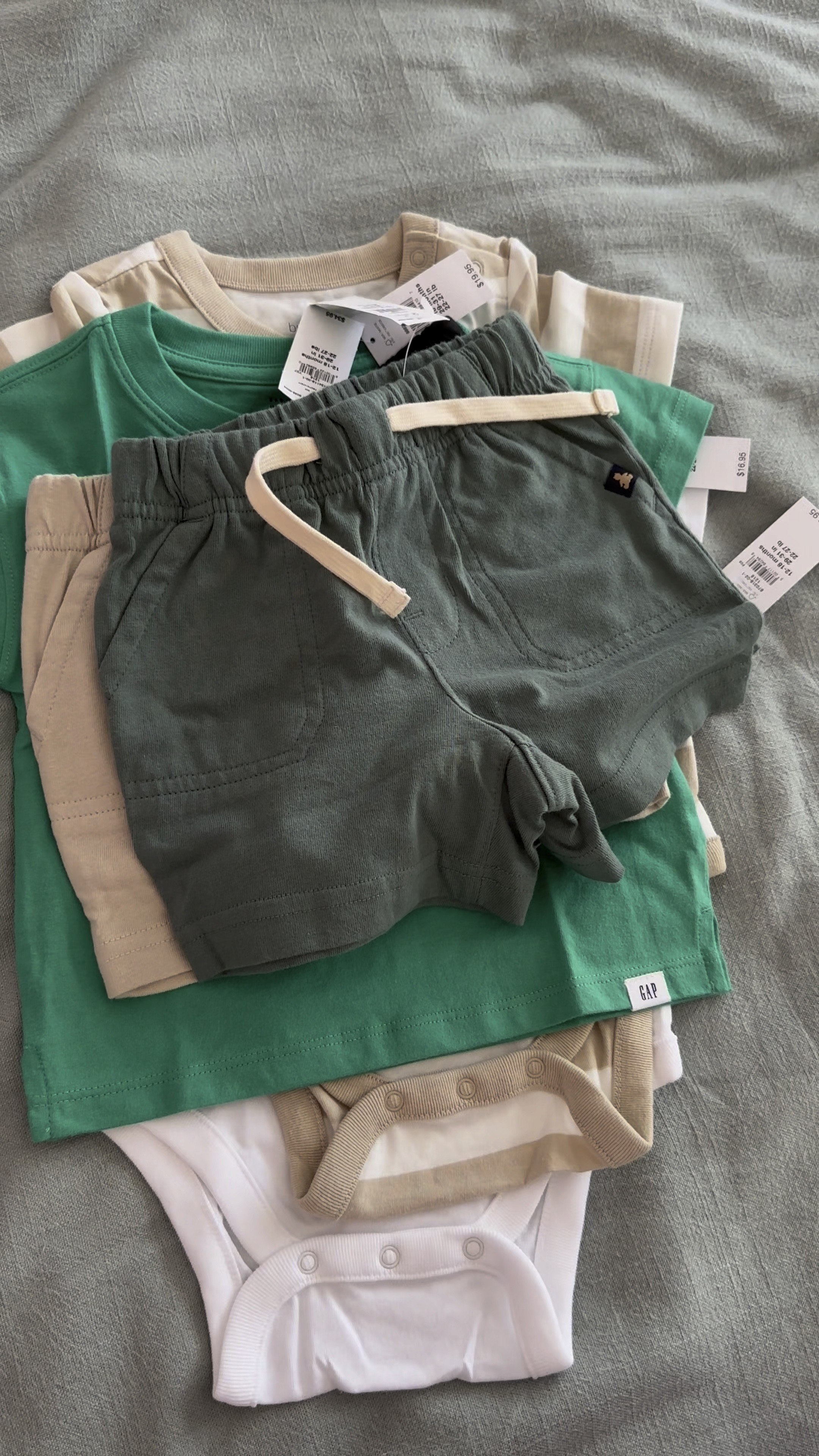 Baby Gap haul! 

#LTKSummerSales #LTKKids #LTKBaby