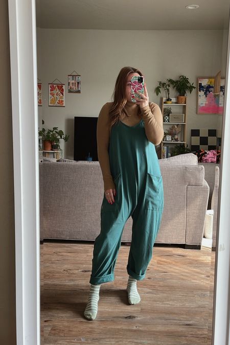 the perfect layer to wear under your hot shot onesie !
Wearing size S in onesie
Size M in lone sleeve 
Aerie socks


#LTKSale #LTKfindsunder100 #LTKmidsize
