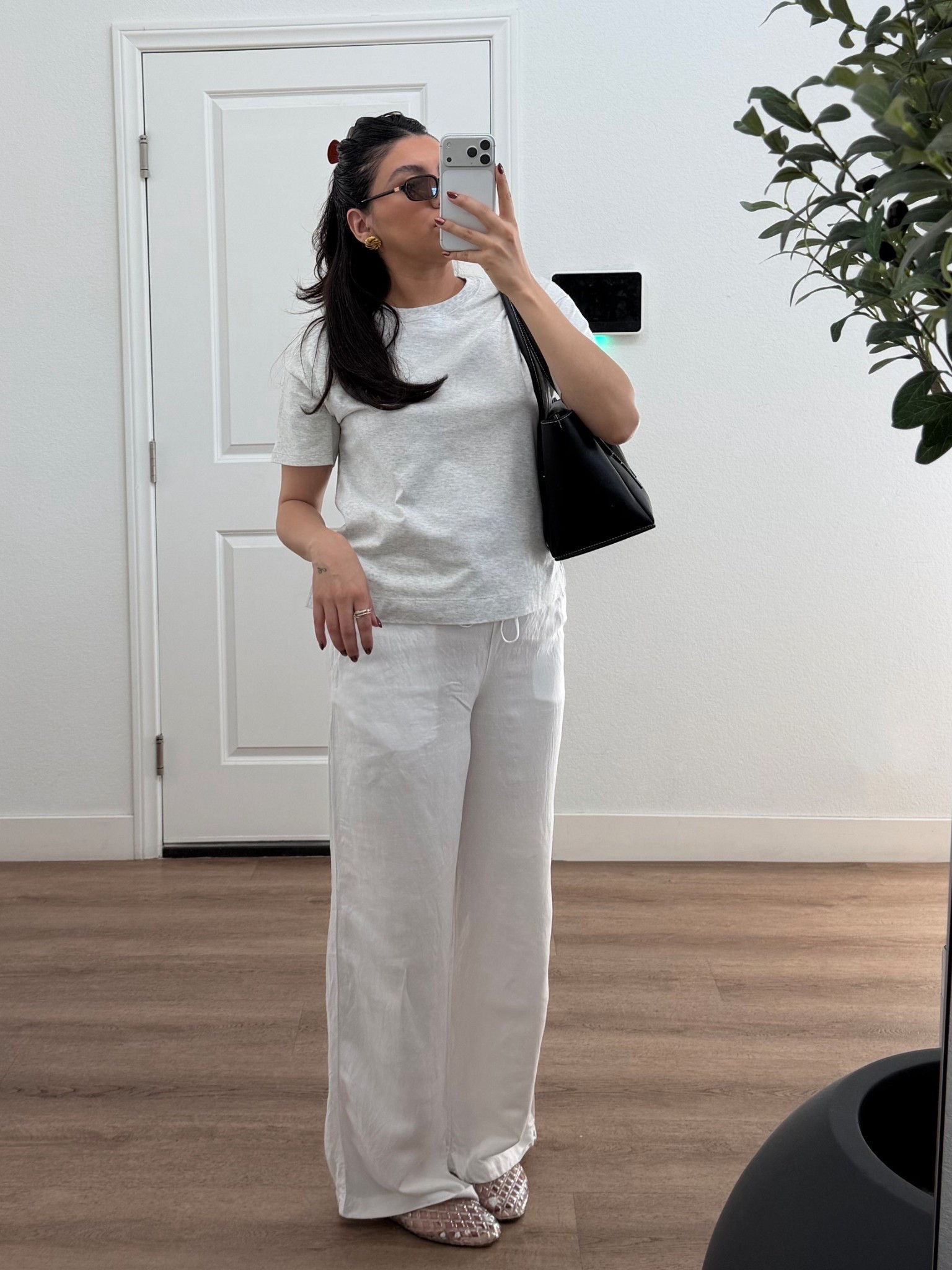 Ootd ! 

#LTKootd #LTKMidsize #LTKmomlife