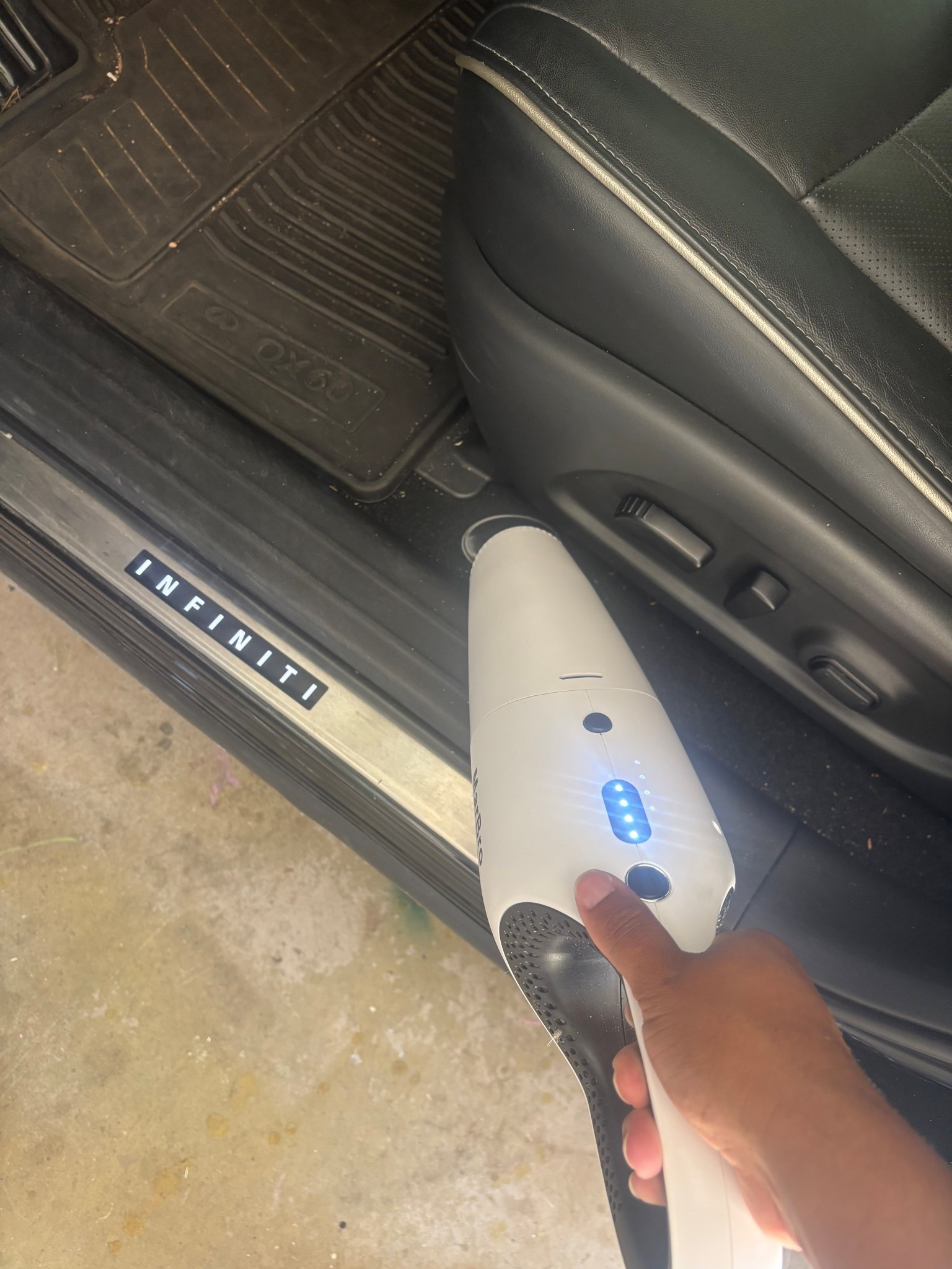 The best way to keep your car clean with littles 😇

#LTKKids #LTKHome #LTKFamily